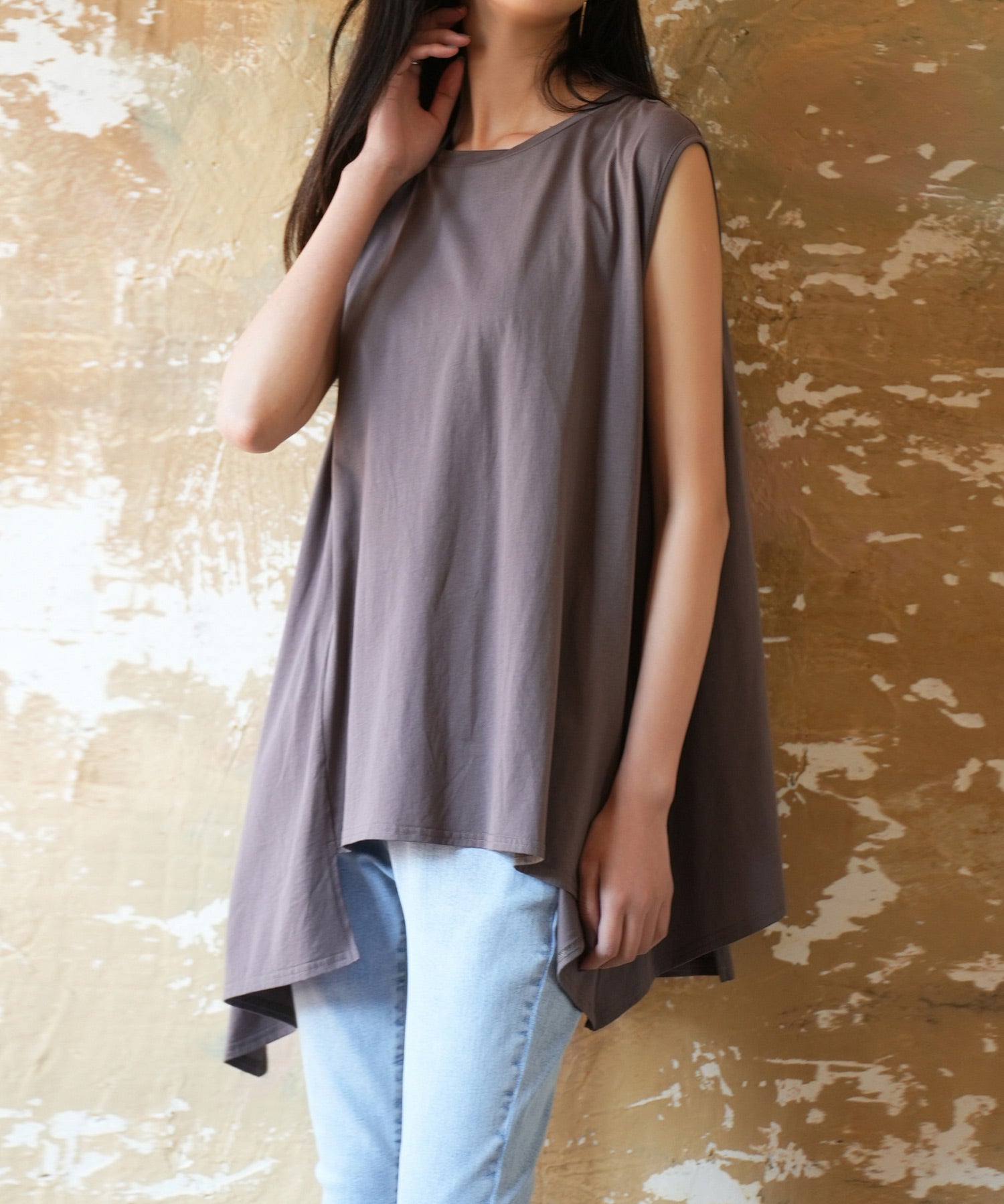 ノースリーブクルーネックカットソーxyz2194 チャコール