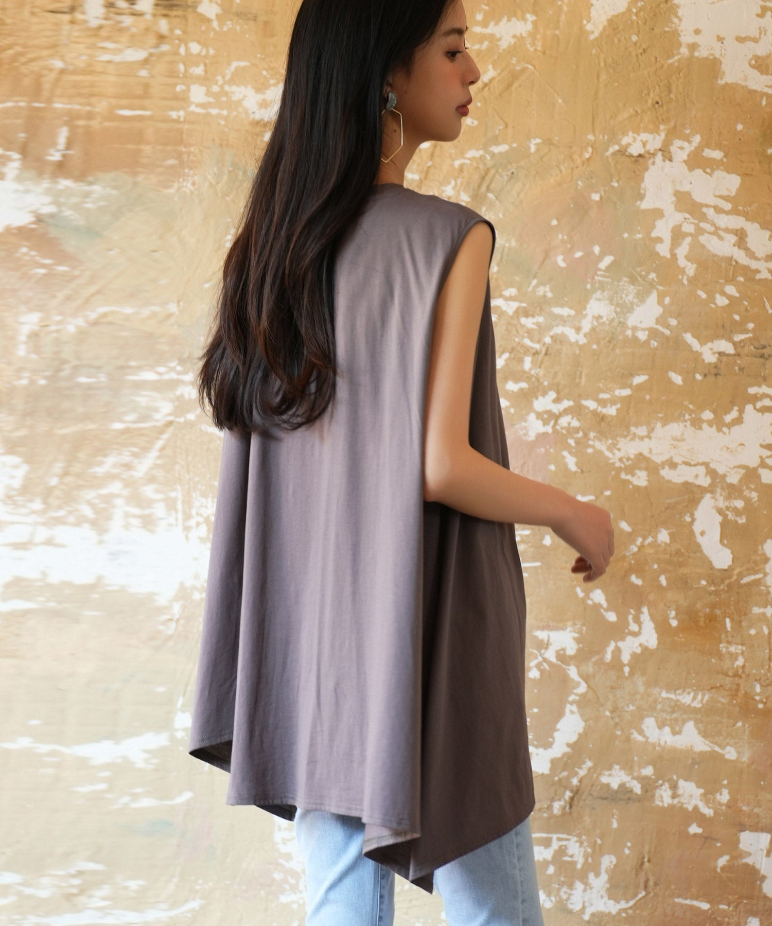 ノースリーブクルーネックカットソーxyz2194 チャコール