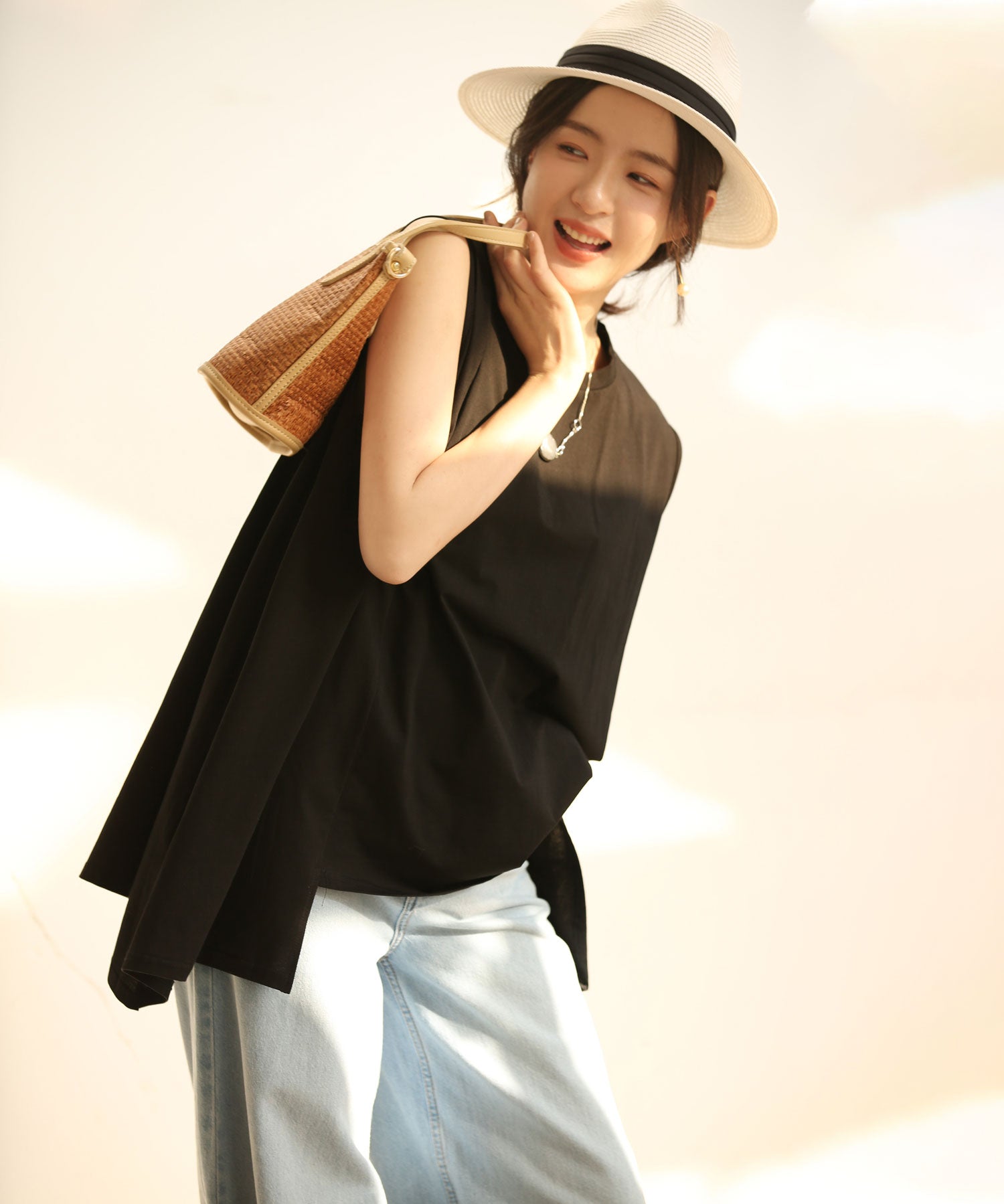 ノースリーブクルーネックカットソーxyz2194 ブラック