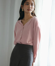 バックVネックシフォンブラウスxyz2413-102-26