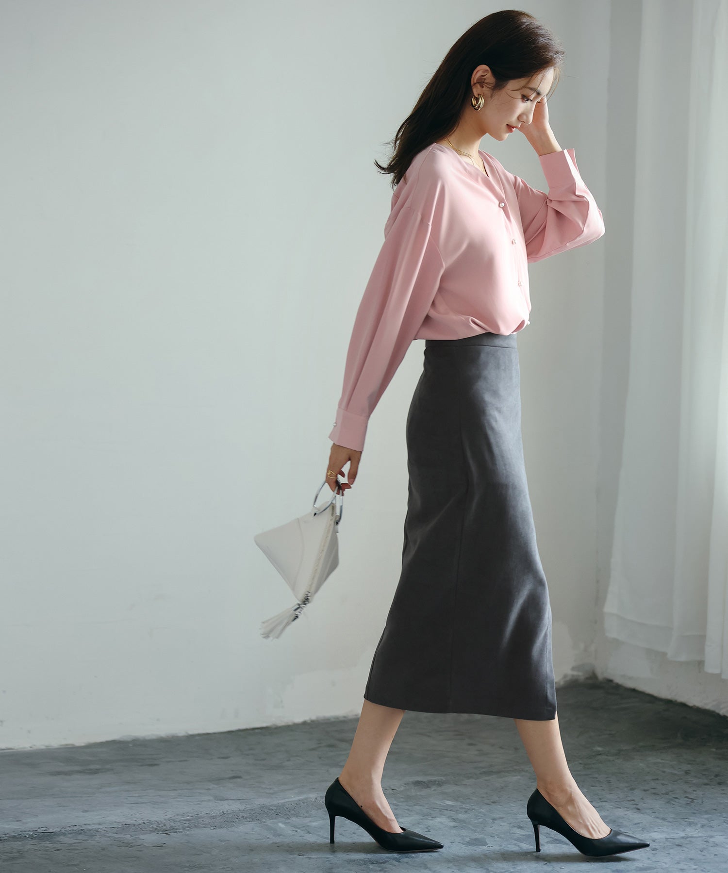 バックVネックシフォンブラウスxyz2413 ピンク