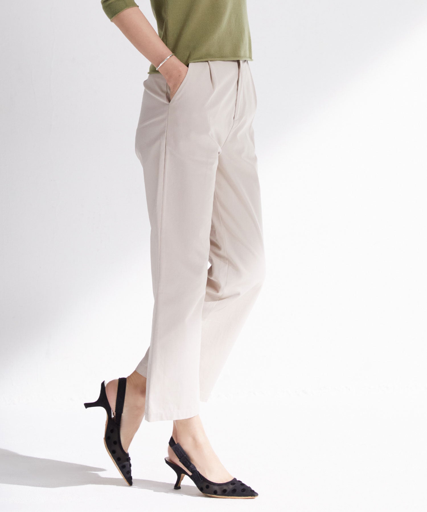 ワンタックストレートワイドパンツxyz5061 アイボリー