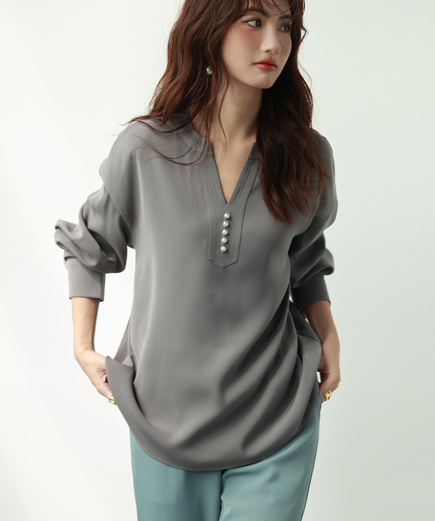 パール付きキーネックブラウスsdp0046-102-18