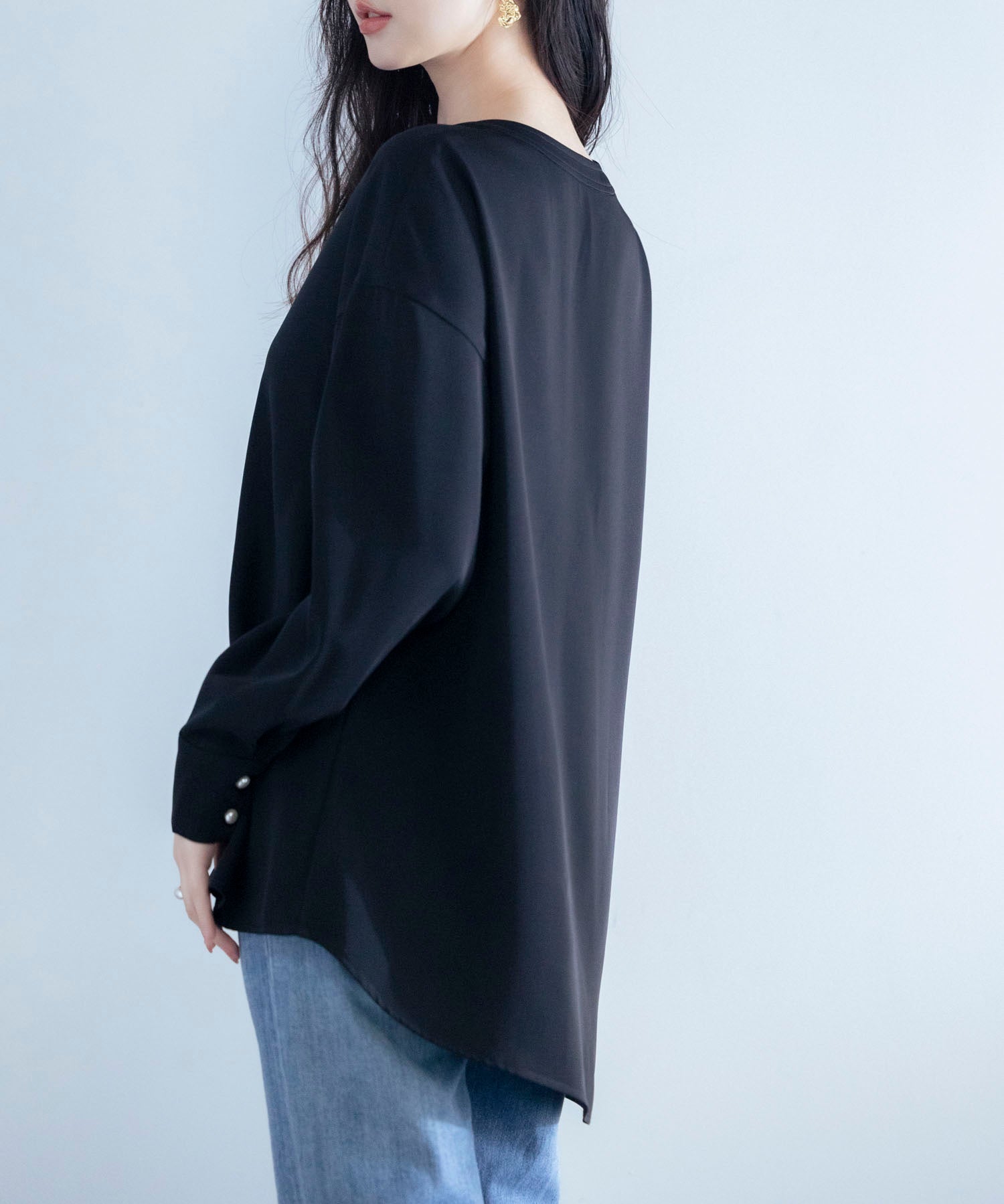 パール付きキーネックブラウスsdp0046 ブラック