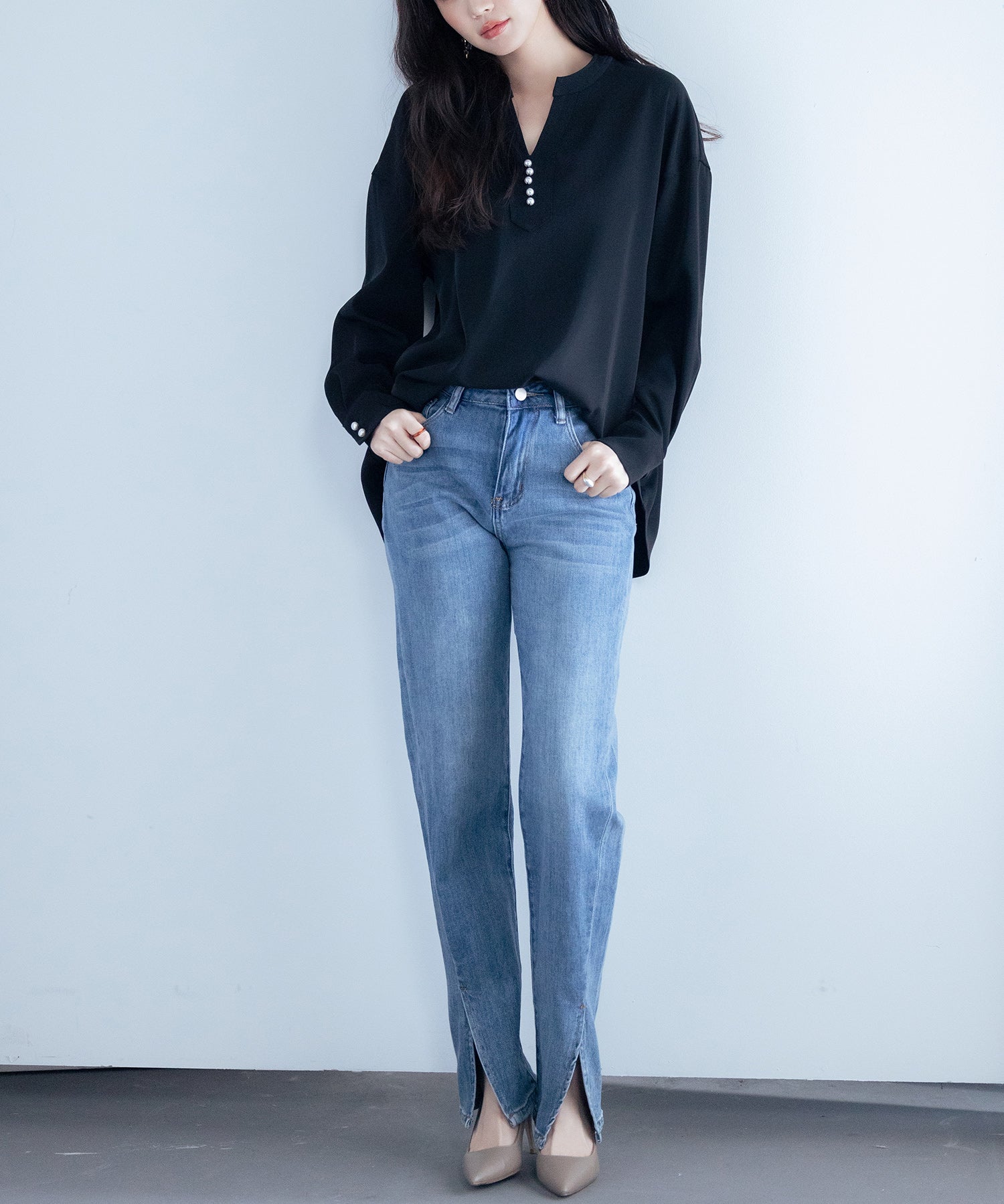 パール付きキーネックブラウスsdp0046 ブラック