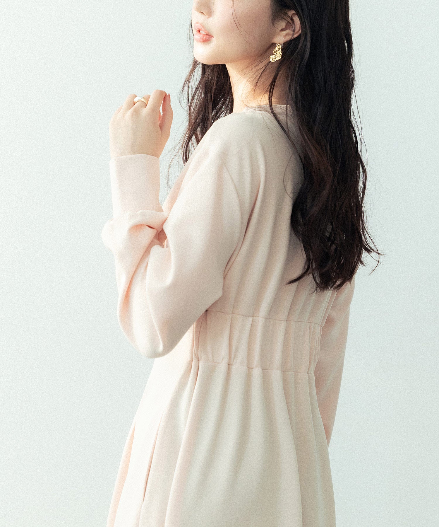 タックデザインミモレ丈カットソーワンピースsdp0087b ベージュ