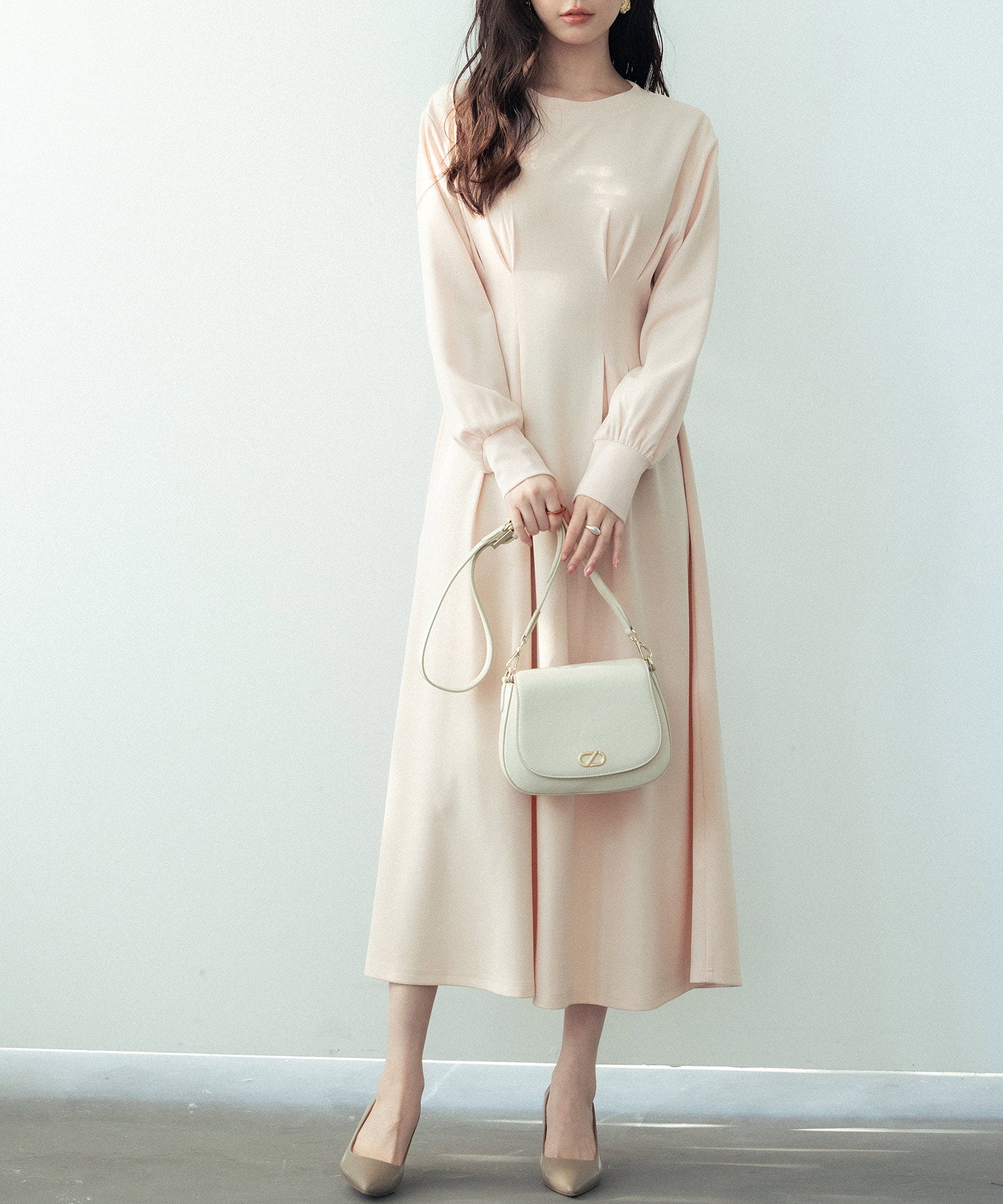 タックデザインミモレ丈カットソーワンピースsdp0087b ベージュ