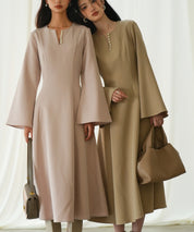 パール付きキーネックフレアワンピースsdp0106 ベージュ