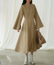 パール付きキーネックフレアワンピースsdp0106 ベージュ