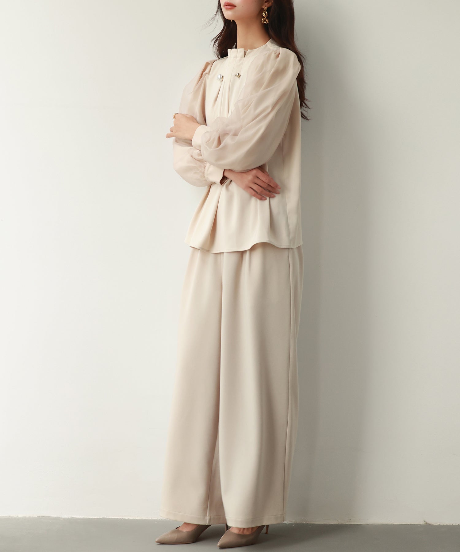 異素材ドッキングフロントタックブラウスsdp0112 ベージュ