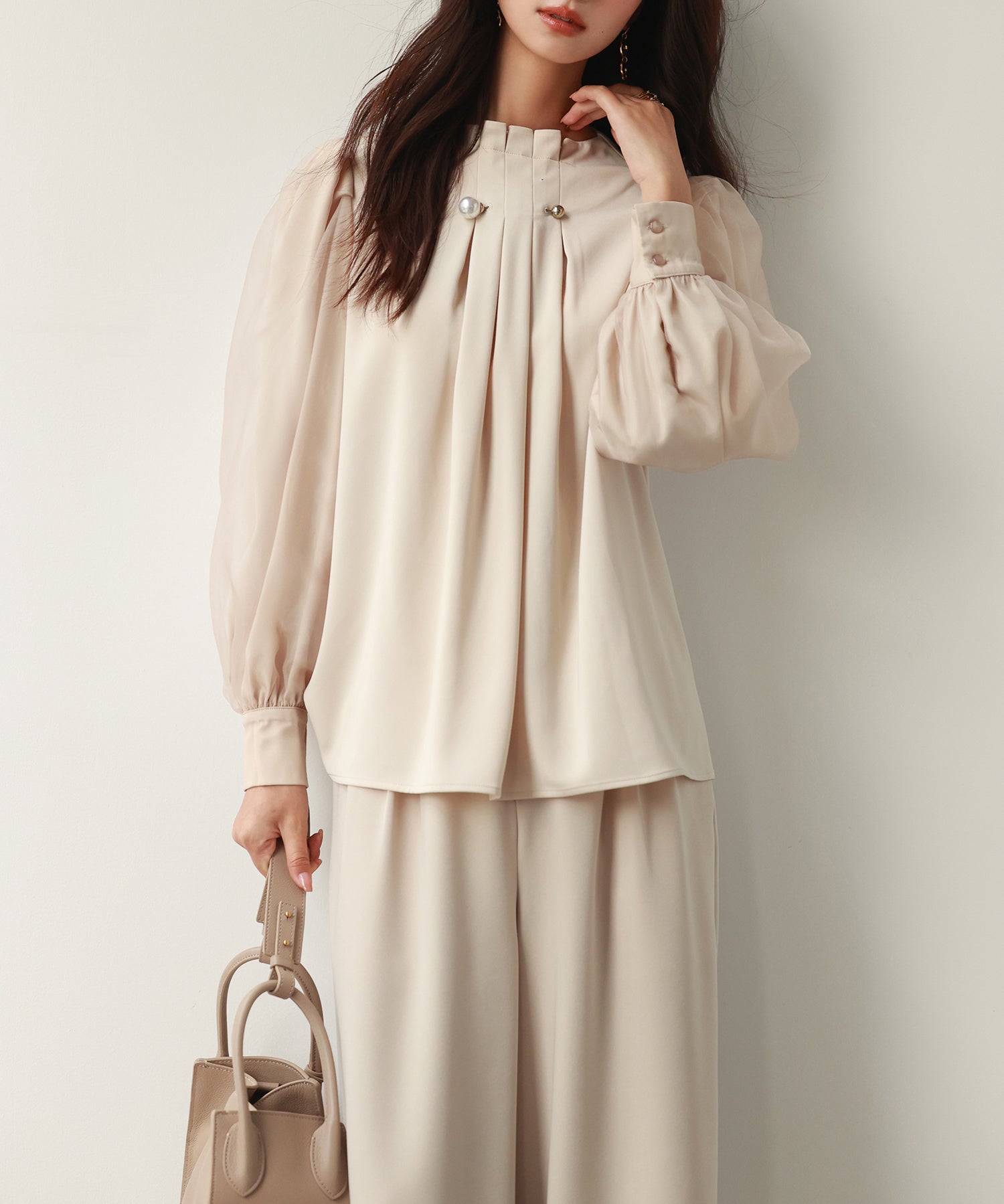 異素材ドッキングフロントタックブラウスsdp0112 ベージュ