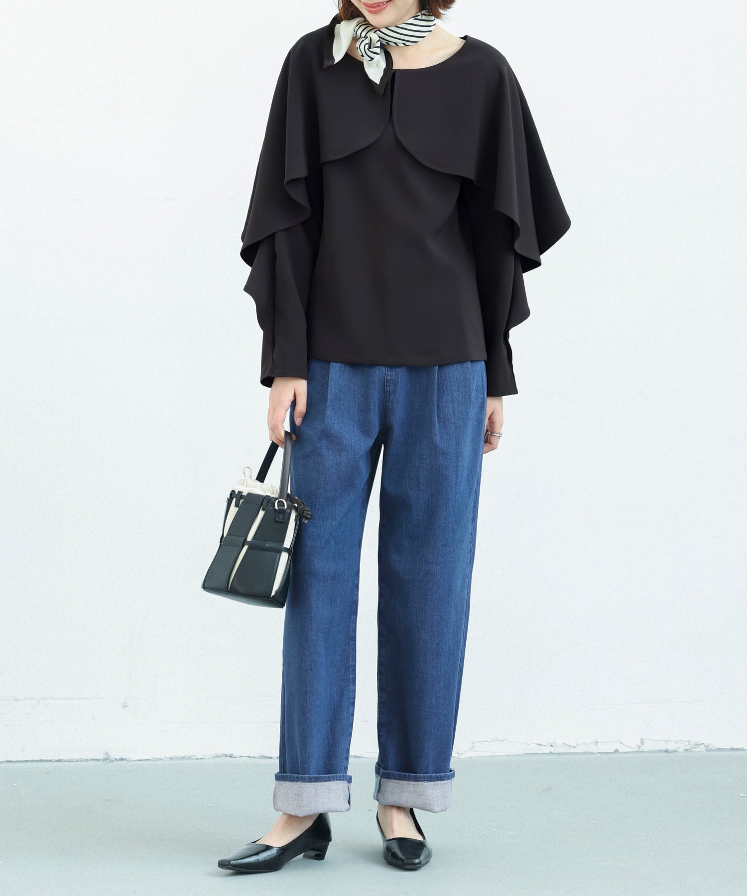 クルーネックケープブラウスsdp0117 ブラック