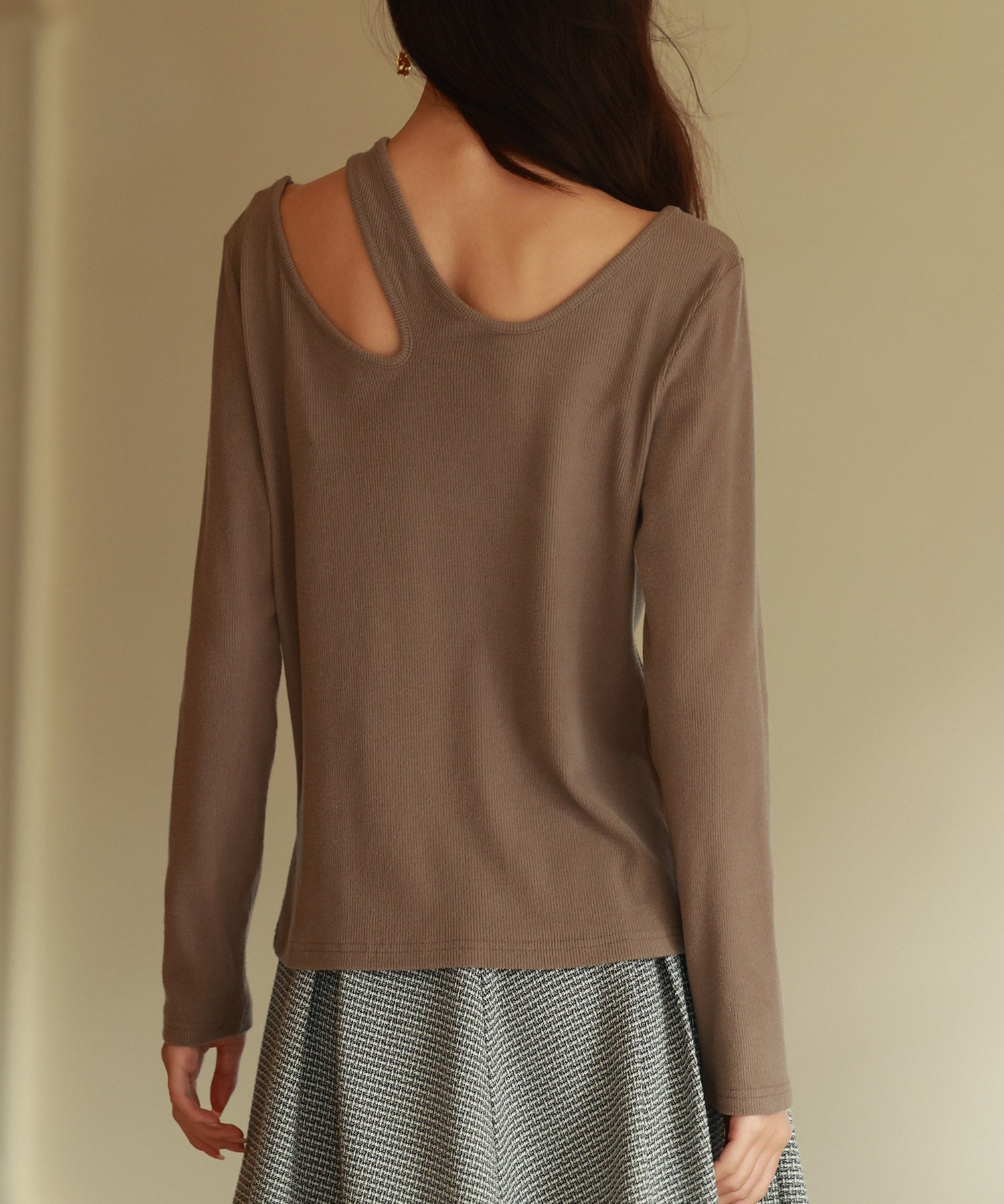 カットアウトリブカットソートップスsdp0120 ブラウン