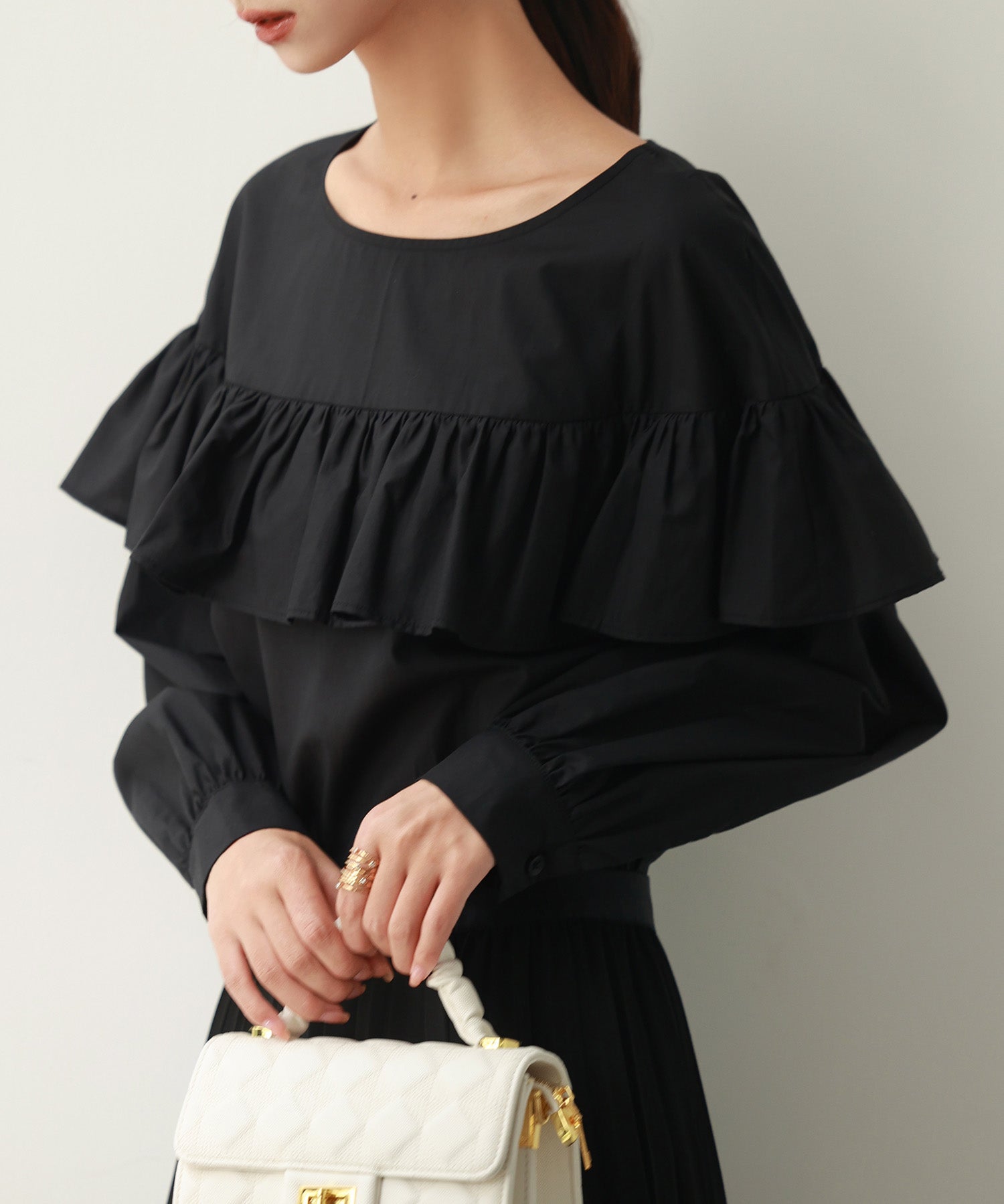ケープ風フリルクルーネックブラウスsdp0121 ブラック