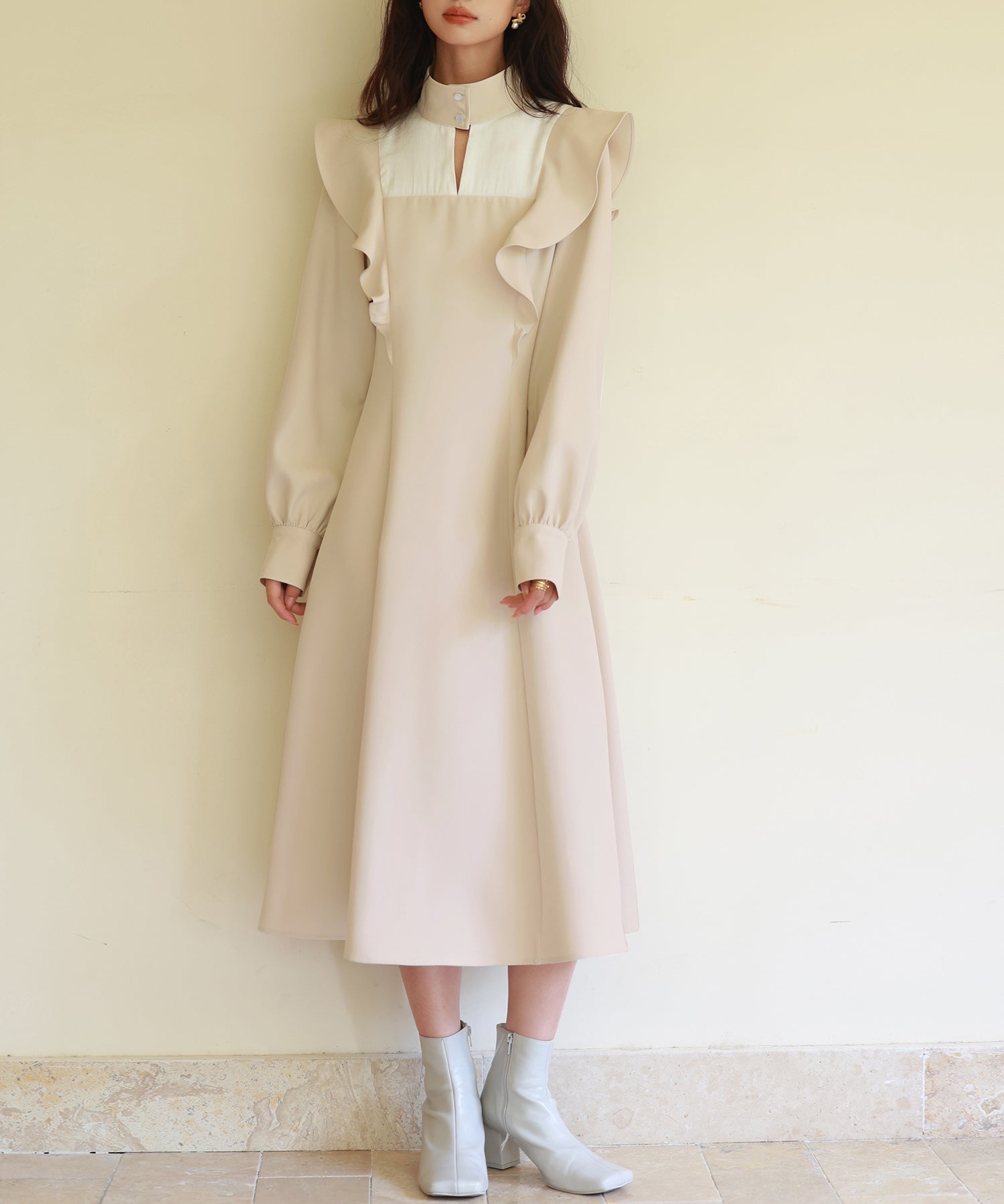 ビッグフリルAラインワンピースsdp0129 アイボリー