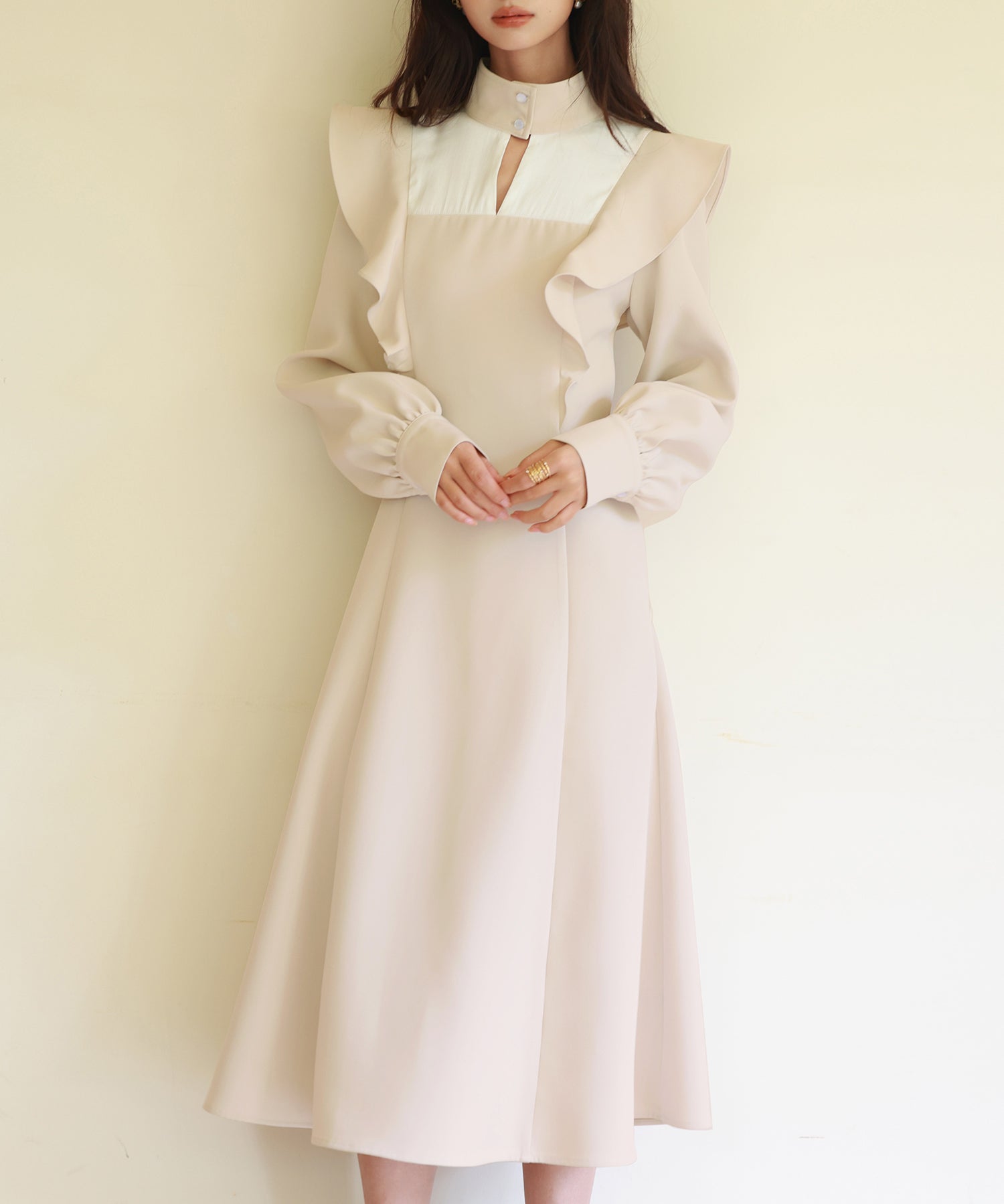 ビッグフリルAラインワンピースsdp0129 アイボリー