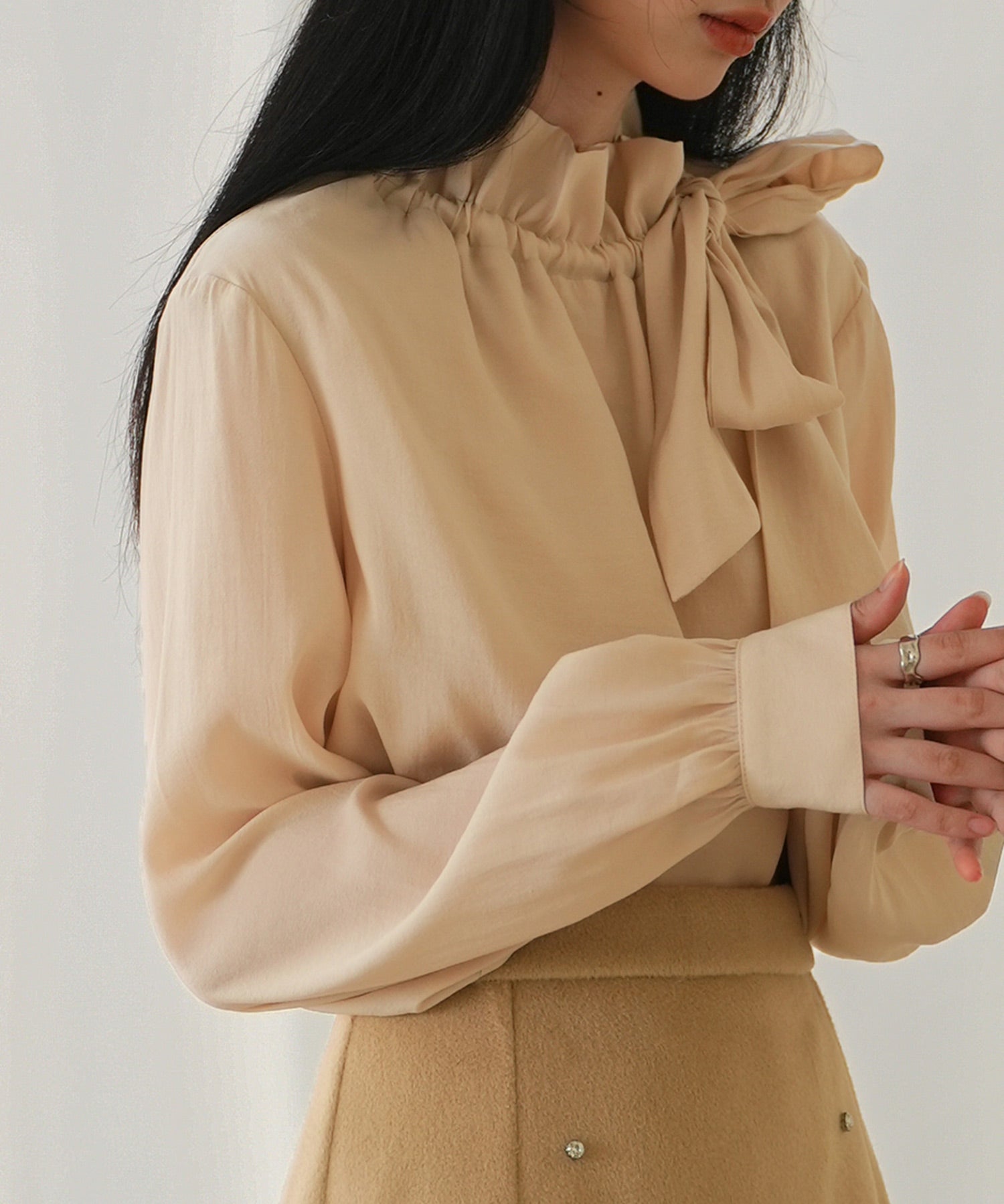 フリルリボンタイワッシャーブラウスsdp0132 ベージュ