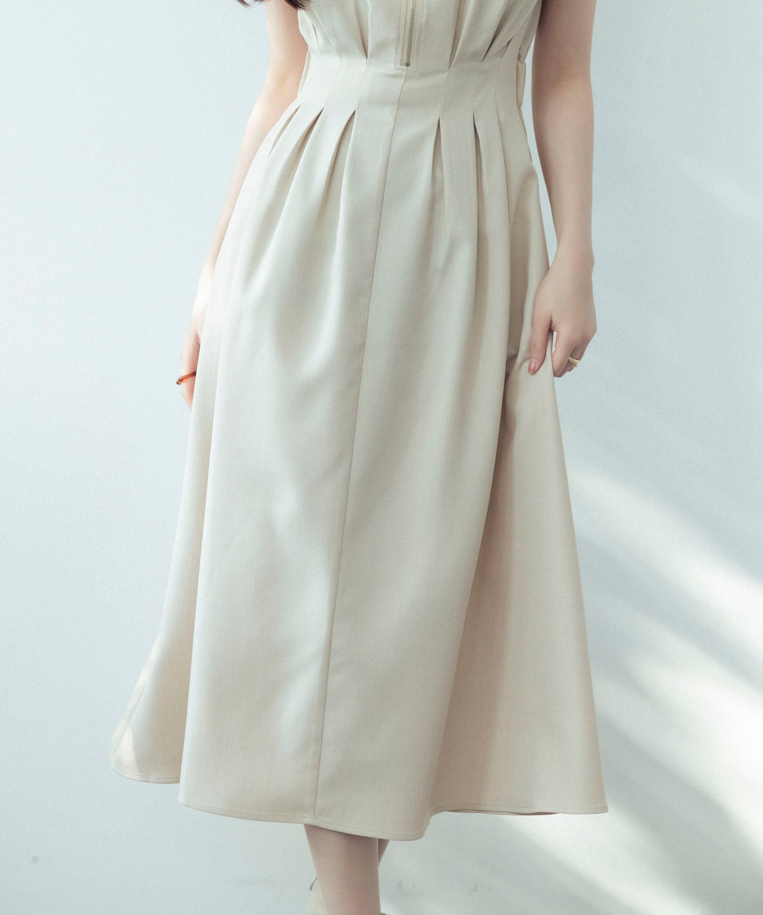 ウエストタックミモレ丈ワンピースsdp0183 ベージュ