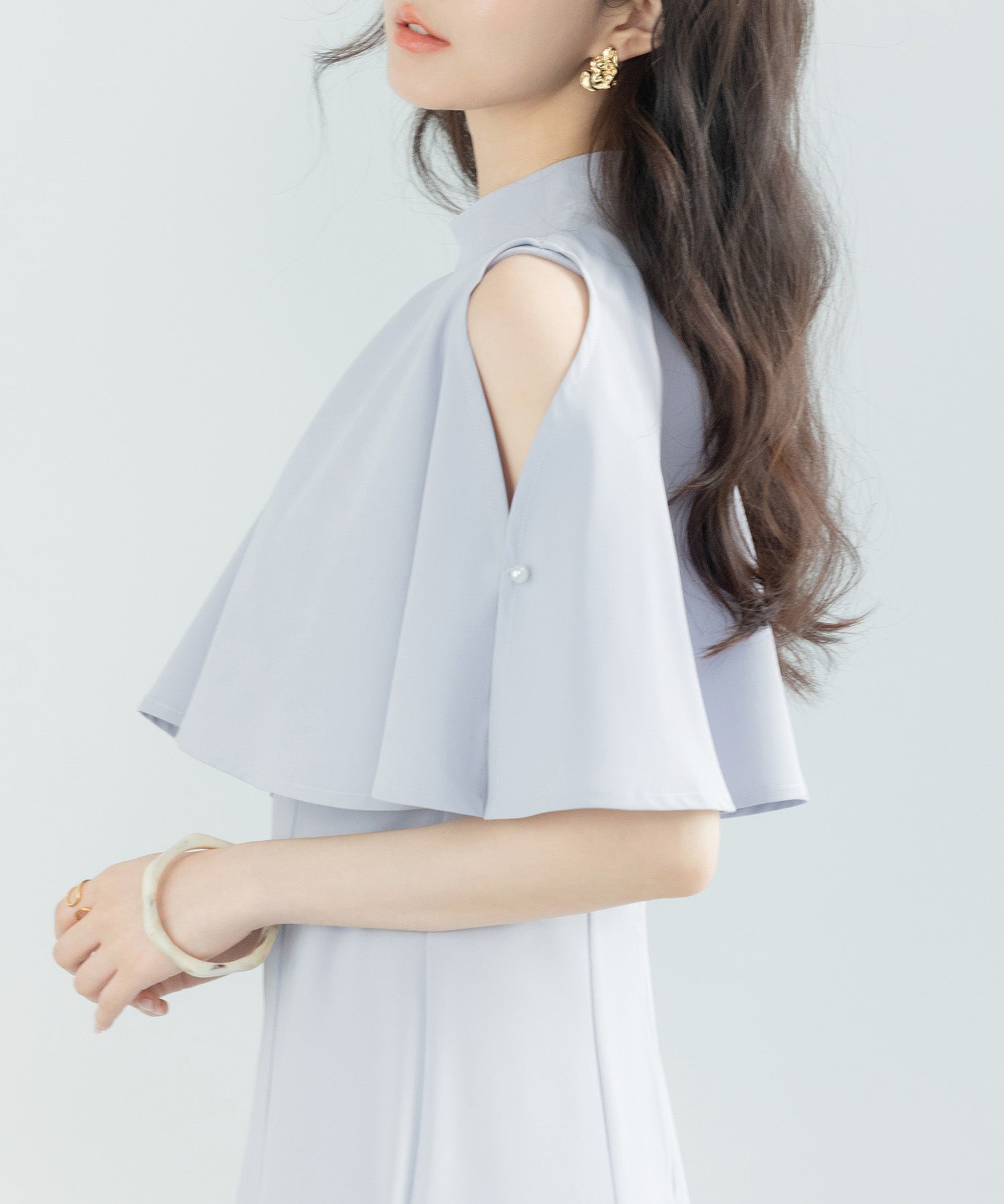 立ち襟オープンショルダーミモレ丈ワンピースsdp0208 ブルーグレー