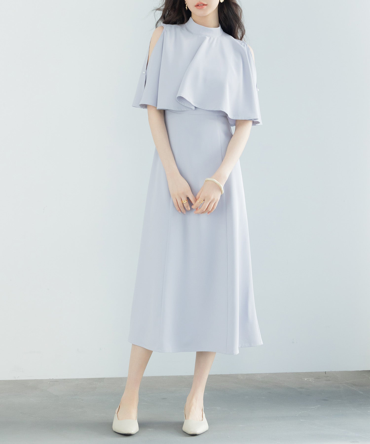 立ち襟オープンショルダーミモレ丈ワンピースsdp0208 ブルーグレー