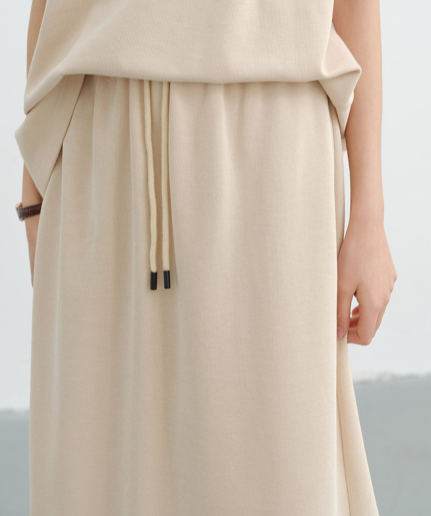 ウエストゴムミモレ丈スウェットスカートsdp0219 ベージュ