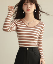 コンパクトVネックニットプルオーバーsdpxyf2743 ブラウン系その他