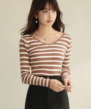 コンパクトVネックニットプルオーバーsdpxyf2743 ブラウン系その他