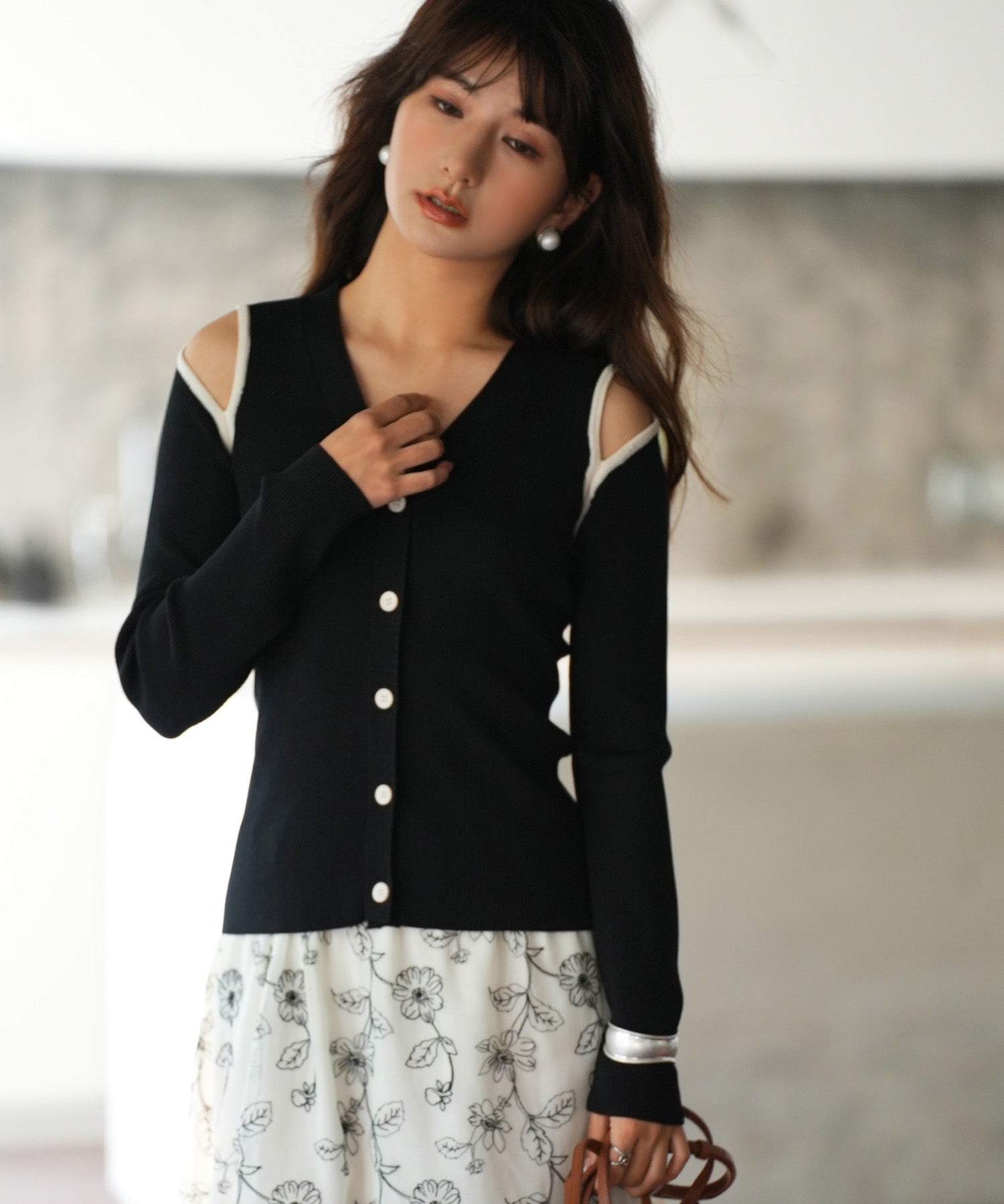 配色オープンショルダーニットプルオーバーsdpxyf6068 ブラック