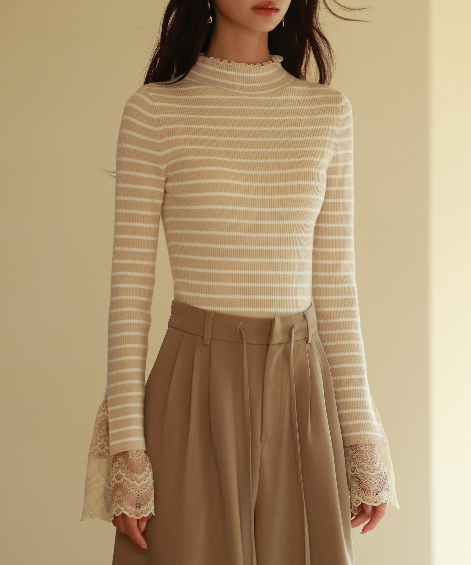 レース袖口プチハイネックニットsdpxyf6302 ベージュ