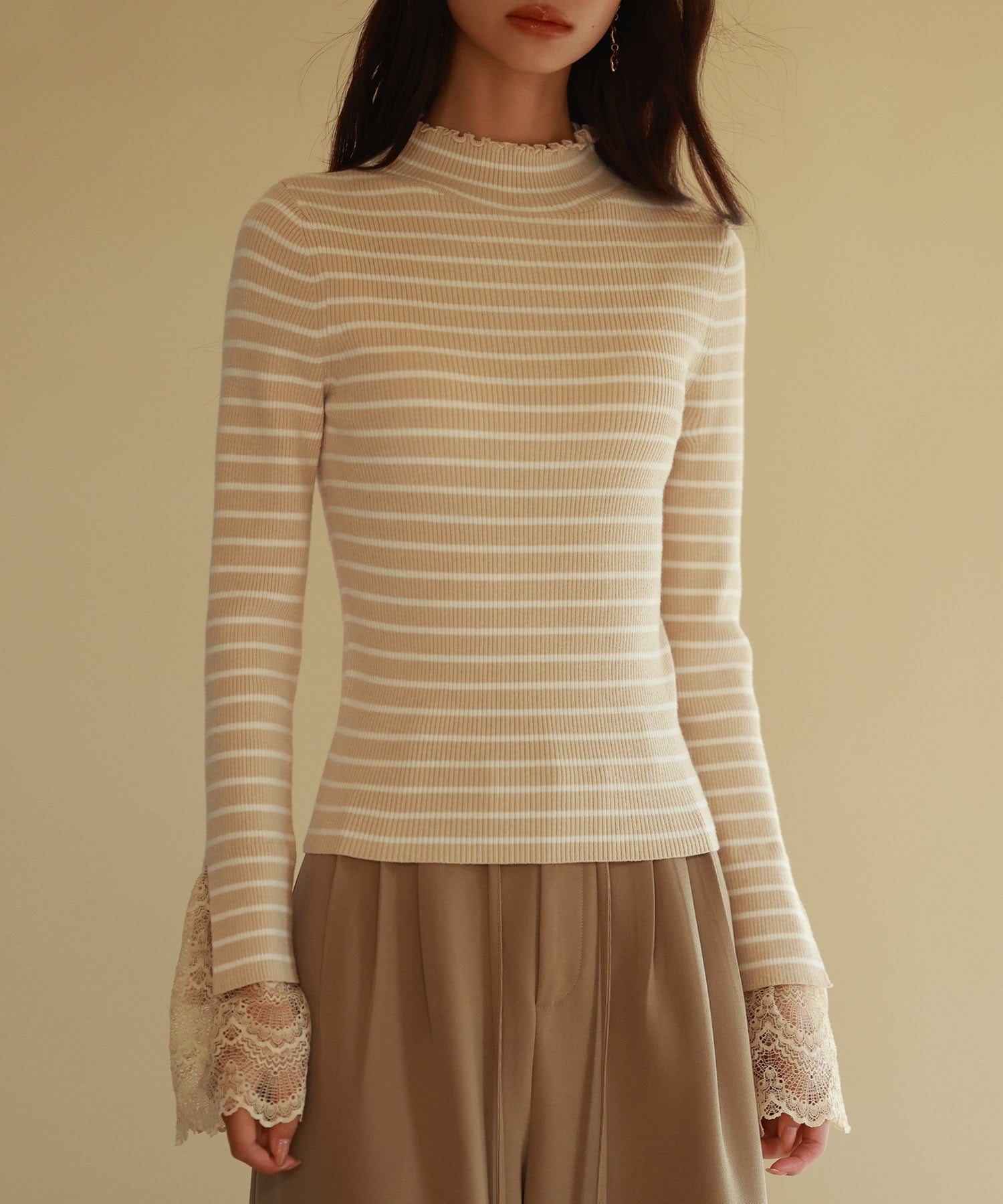 レース袖口プチハイネックニットsdpxyf6302 ベージュ