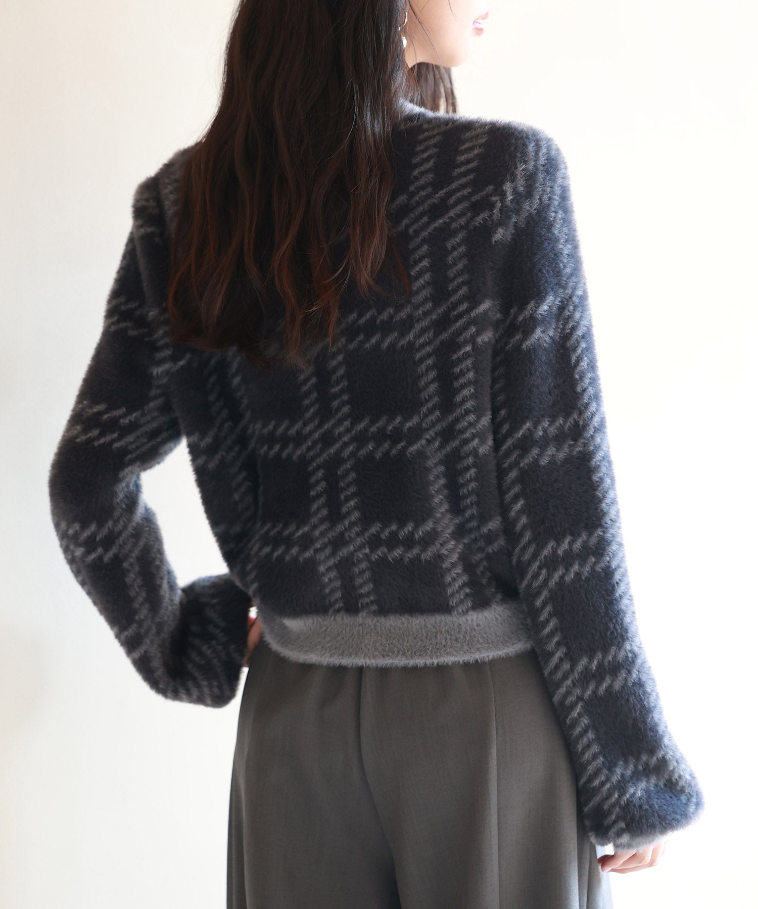 シャギー素材チェック編みニットプルオーバーsdpxyf6537 ネイビー