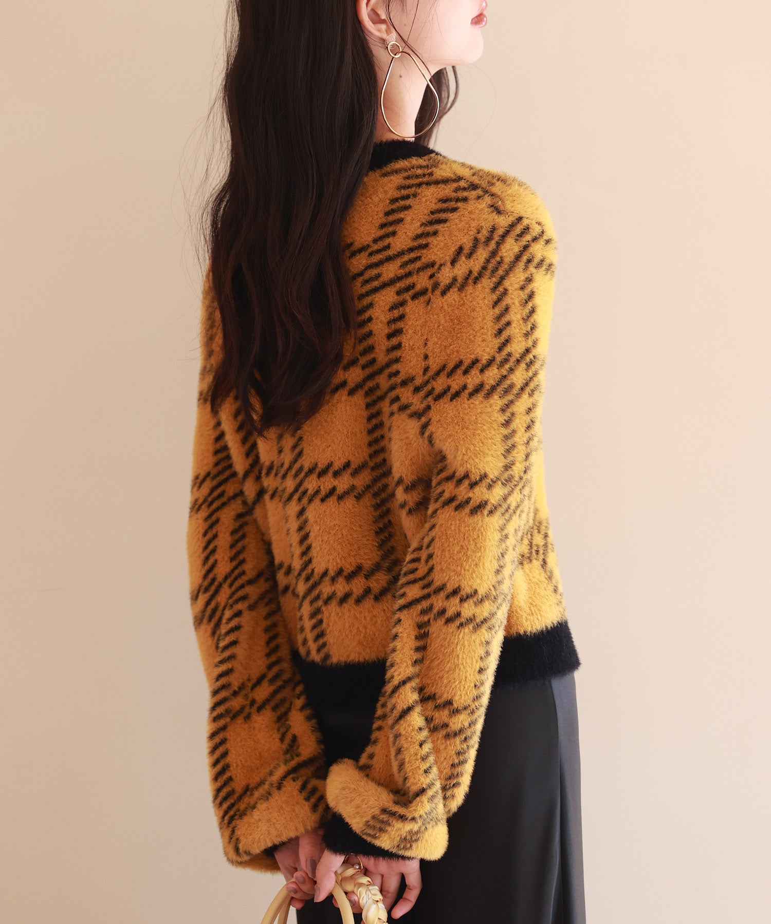 シャギー素材チェック編みニットプルオーバーsdpxyf6537 マスタード