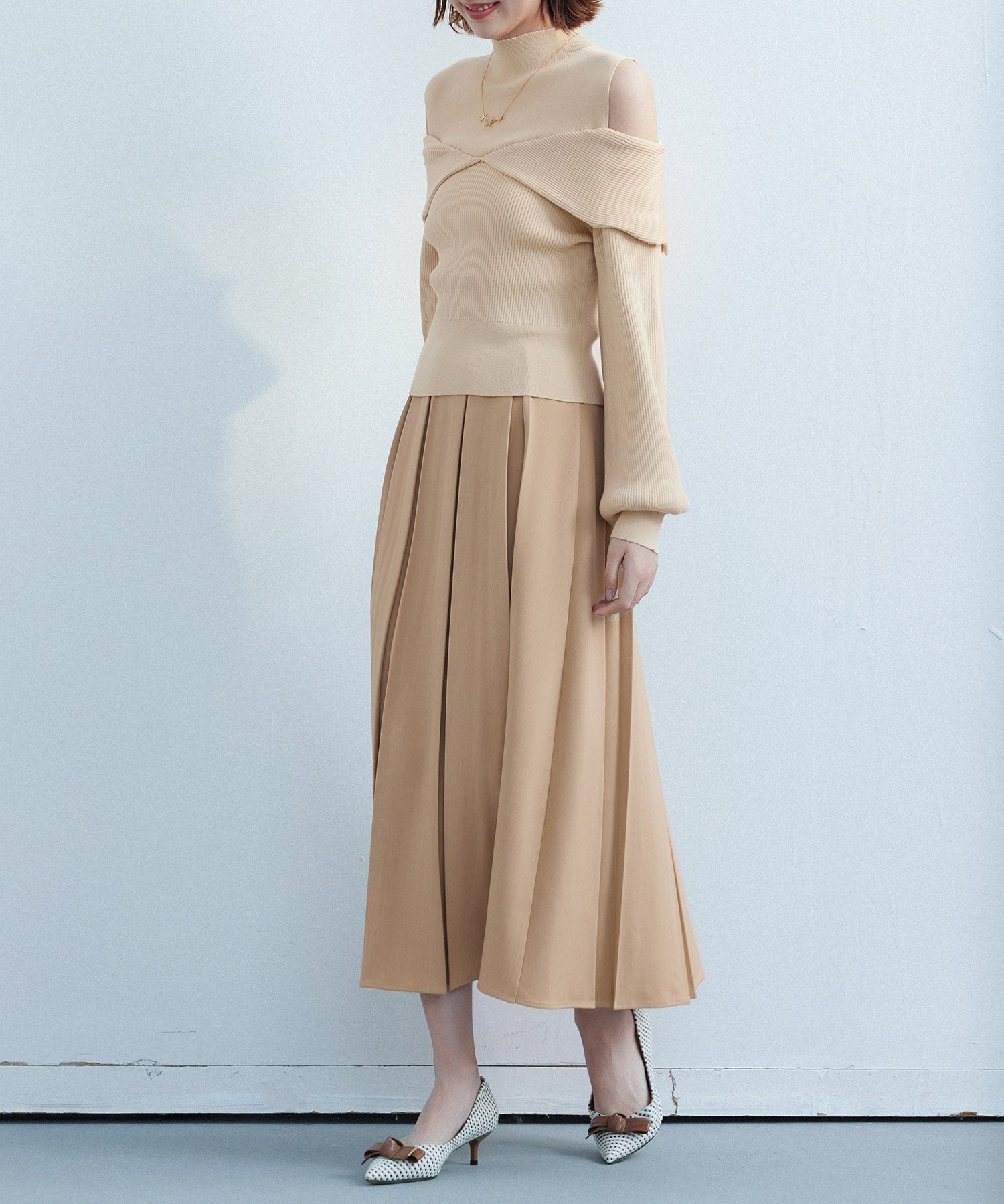 オープンショルダープチハイネックニットプルオーバーsdpxyf6582 ベージュ