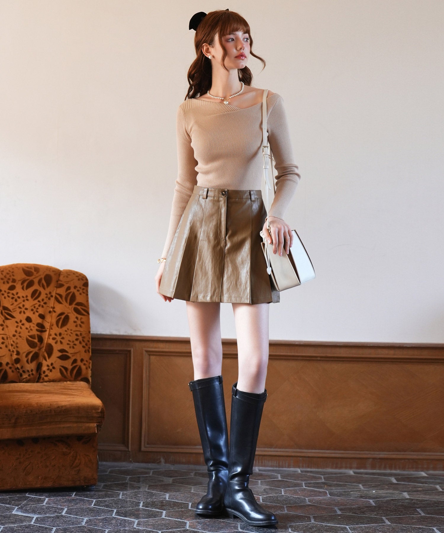 イレギュラーネックニットプルオーバーsdpxyf7042 ベージュ