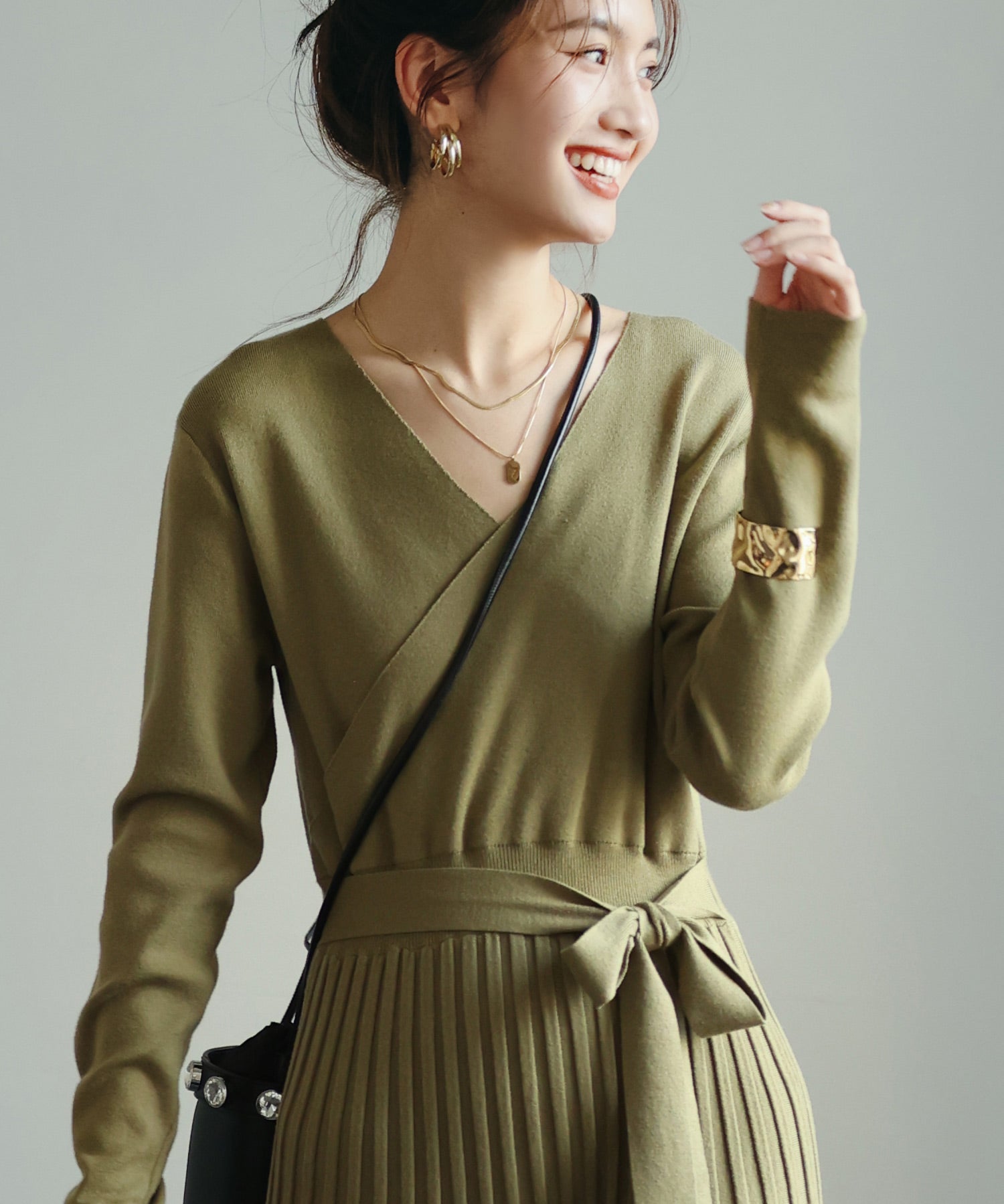 リブプリーツAラインロングニットワンピースxya1710 グリーン