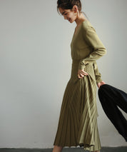 リブプリーツAラインロングニットワンピースxya1710 グリーン