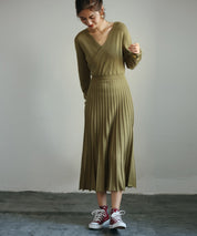 リブプリーツAラインロングニットワンピースxya1710 グリーン