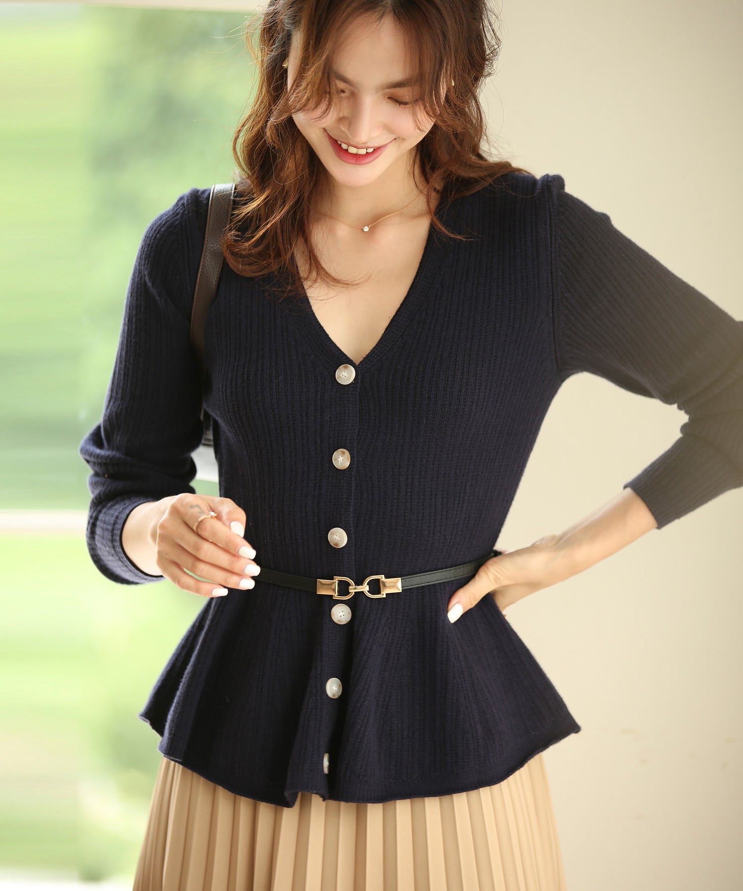 ゴールドバックル細ベルトxyf0002 ブラック