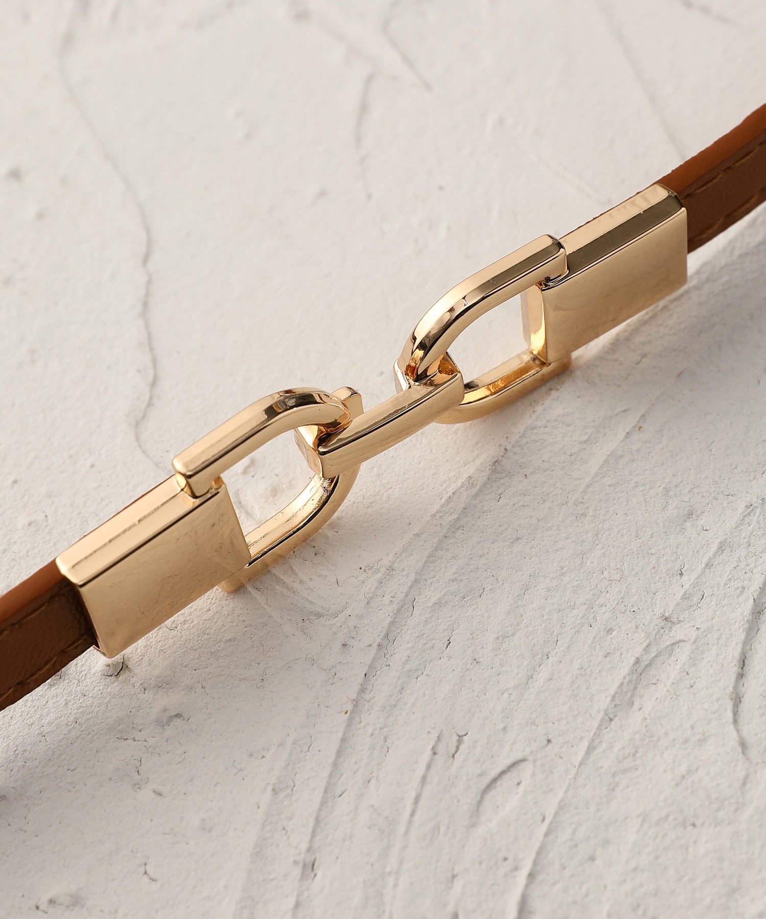 ゴールドバックル細ベルトxyf0002 ブラウン