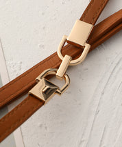 ゴールドバックル細ベルトxyf0002 ブラウン