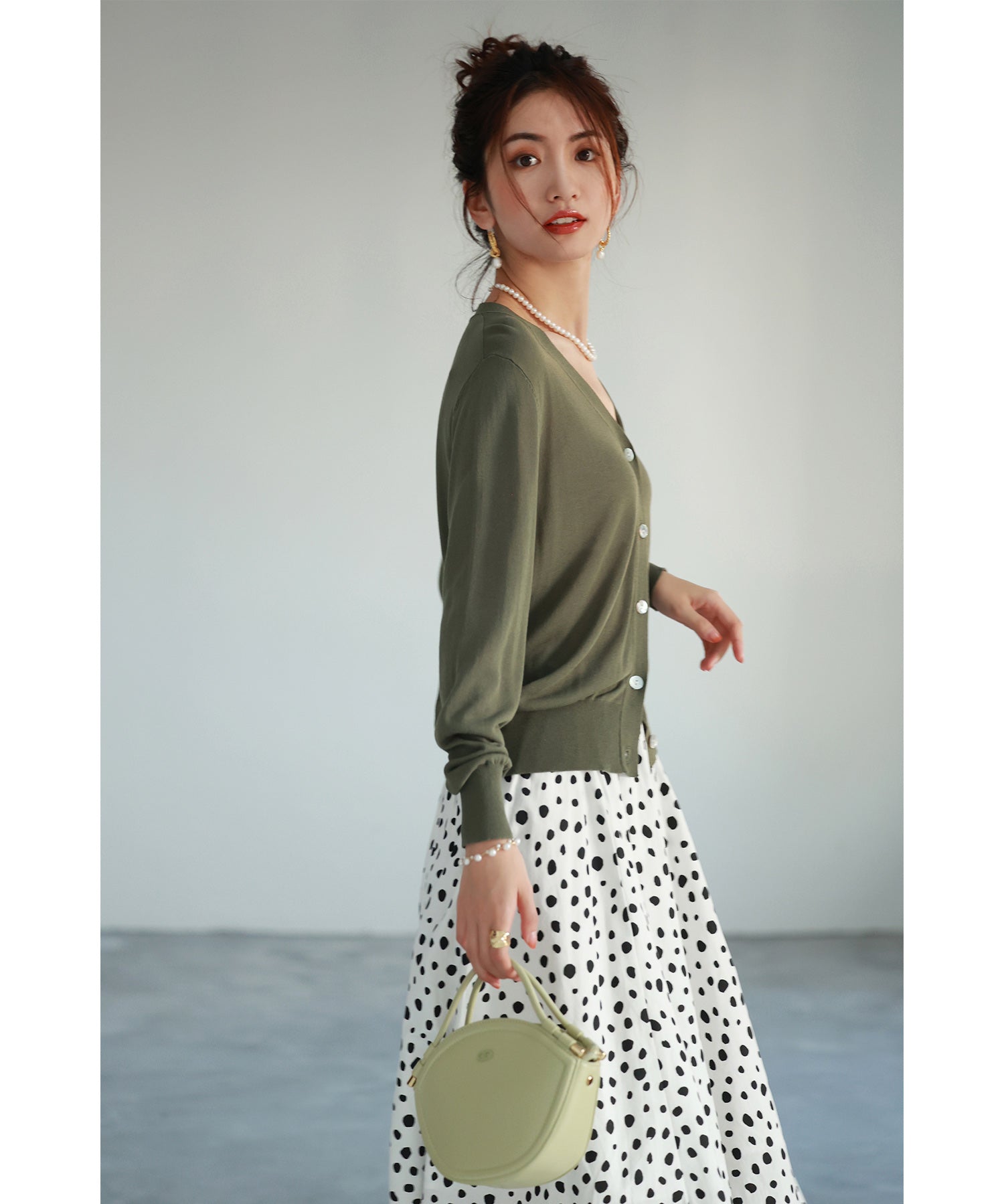 サマーニットVネックカーディガンxyf2080 カーキ