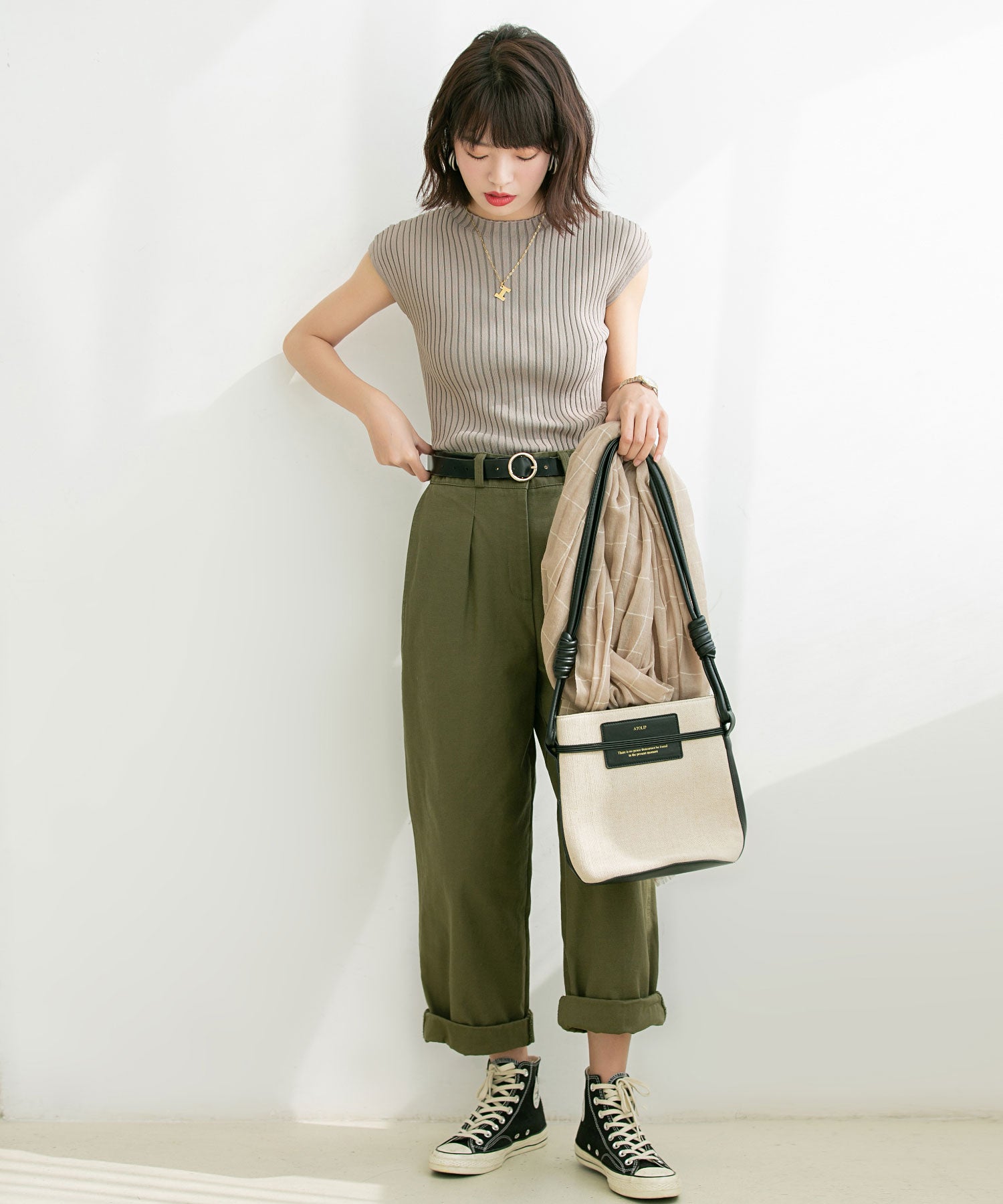 フレンチスリーブリブ切替サマーニットトップスxyf9299 ベージュ