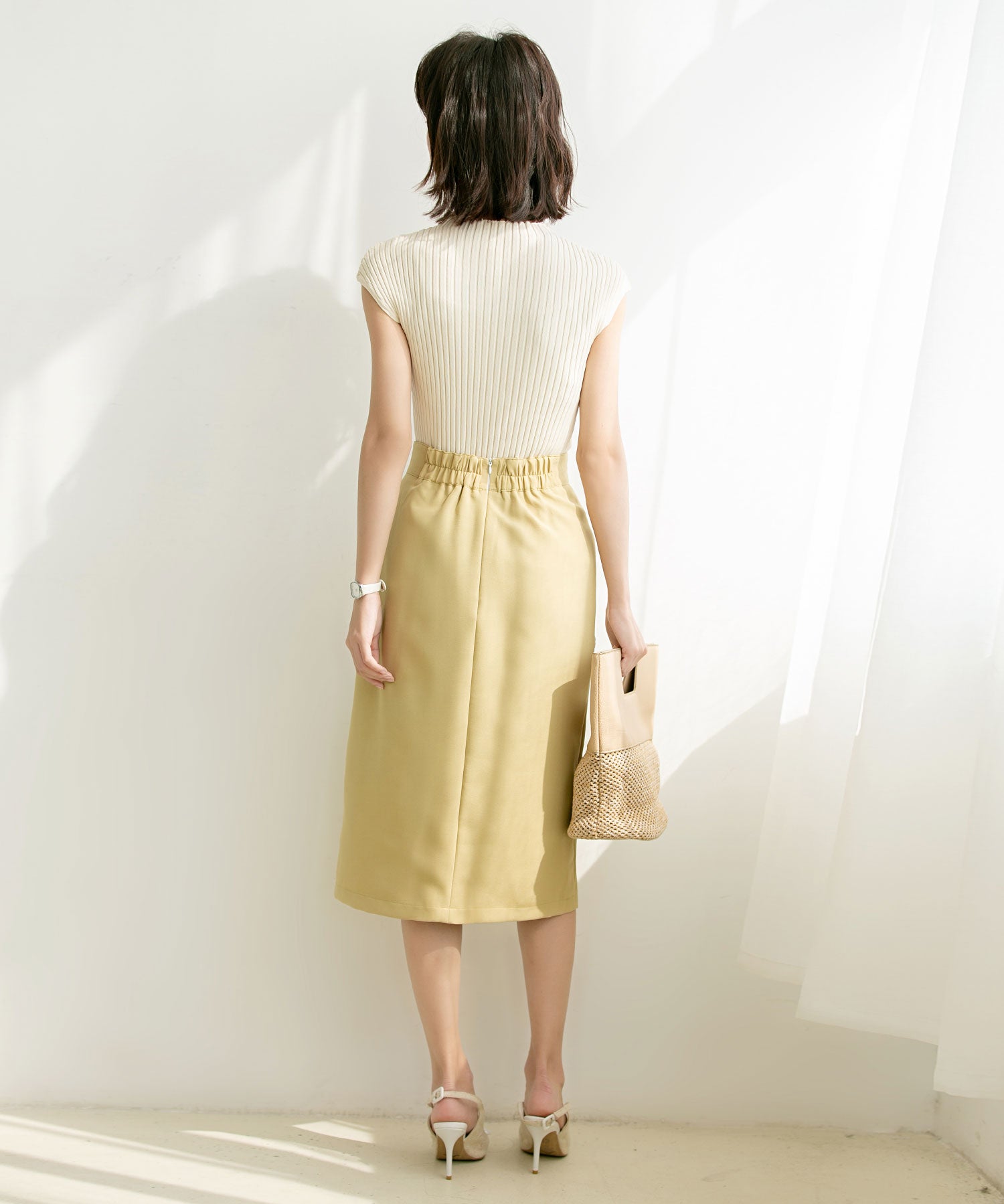 フレンチスリーブリブ切替サマーニットトップスxyf9299 アイボリー