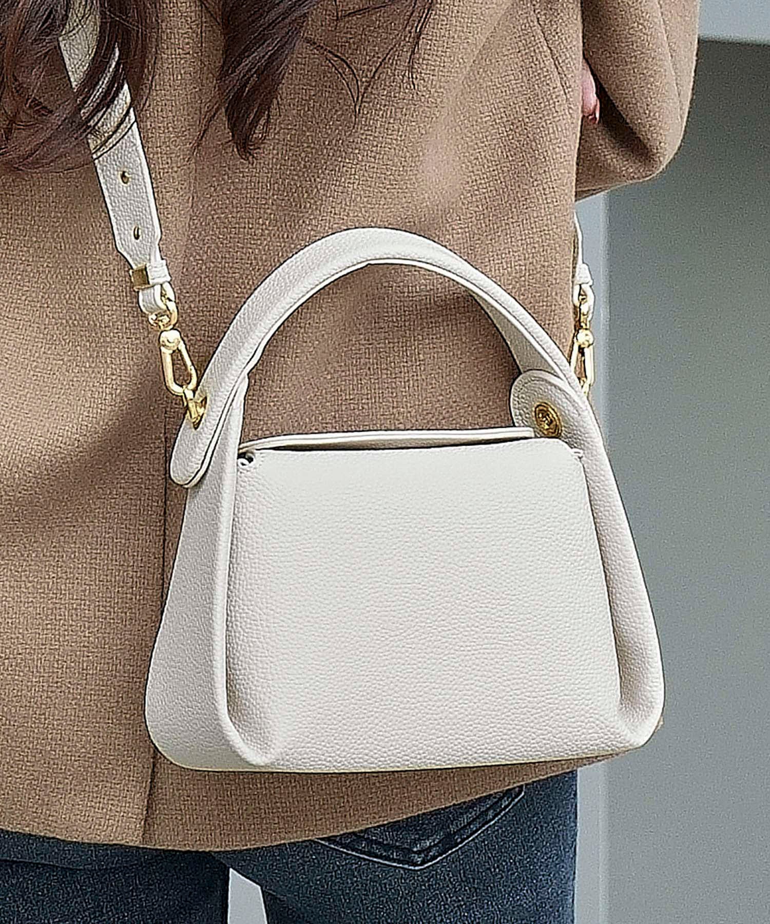 牛床革レザー2WAYショルダーバッグjsn442285215 オフホワイト