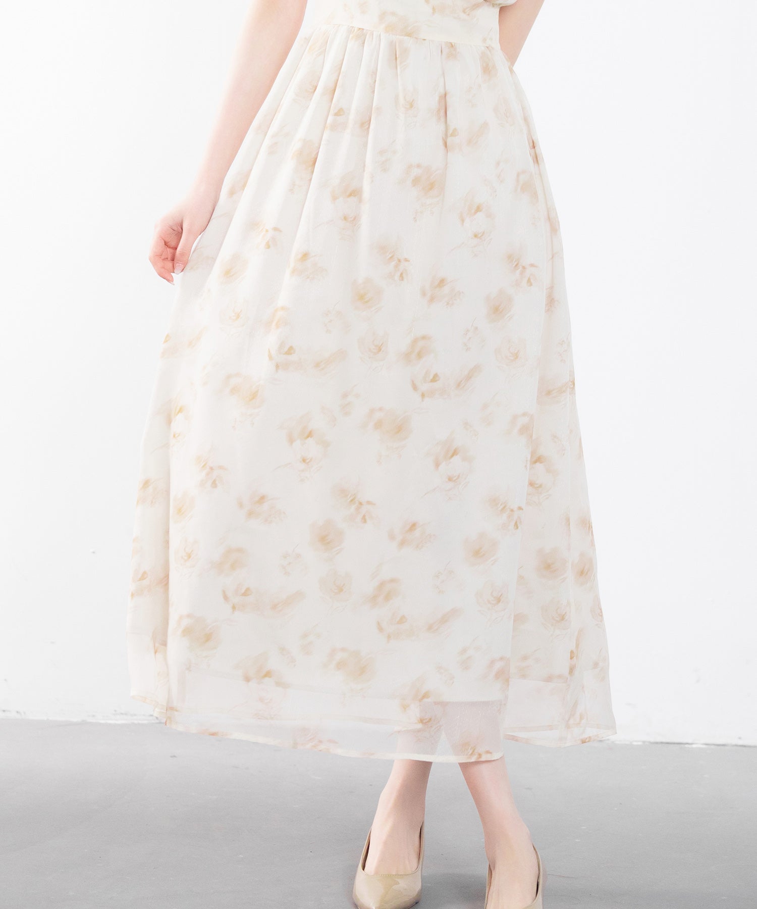 花柄シフォン生地ミモレ丈ワンピース ｜ 全4色 × 3サイズ – [公式