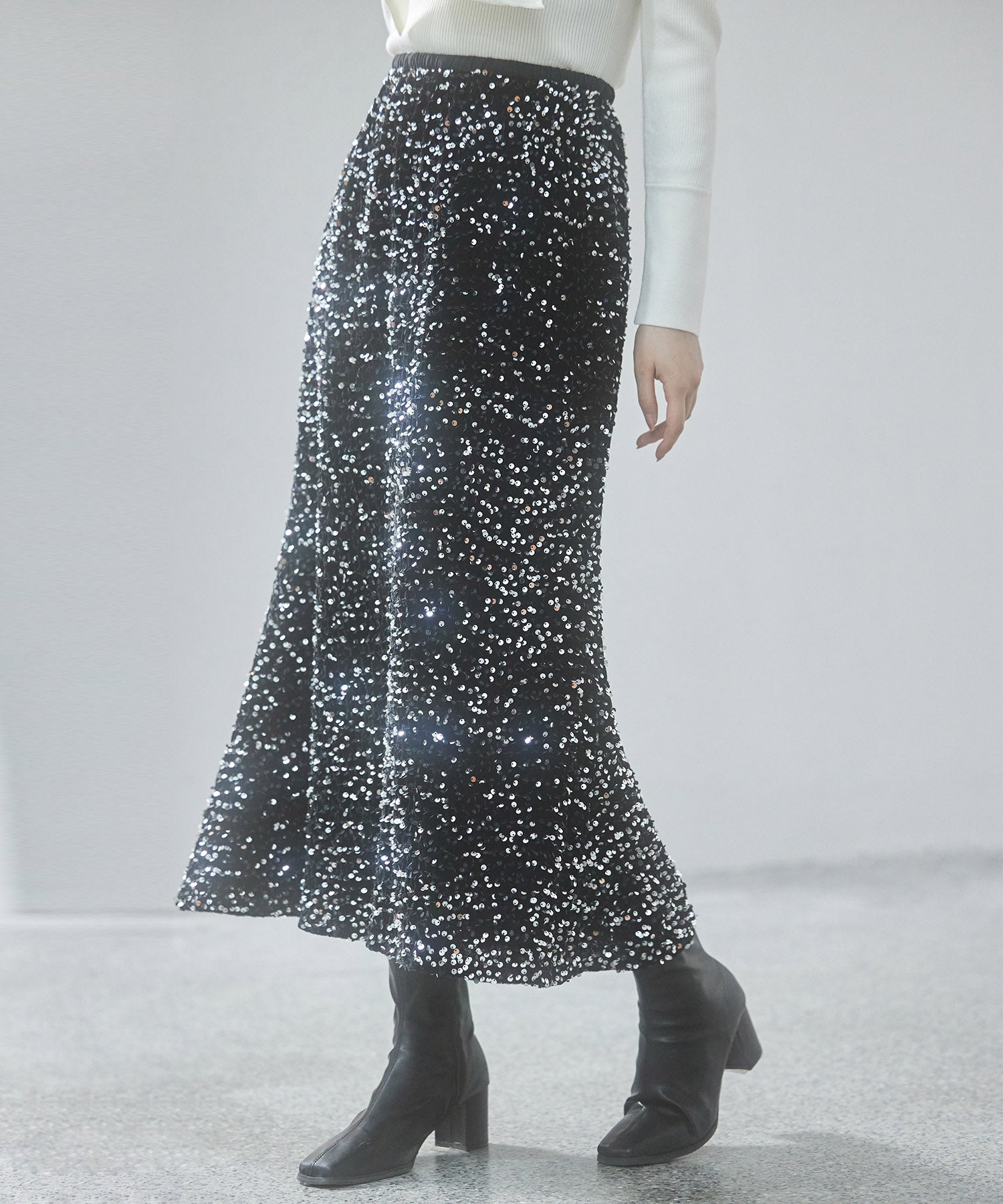 スパンコールベロア生地フレアスカートsdp0224 ブラック – [公式