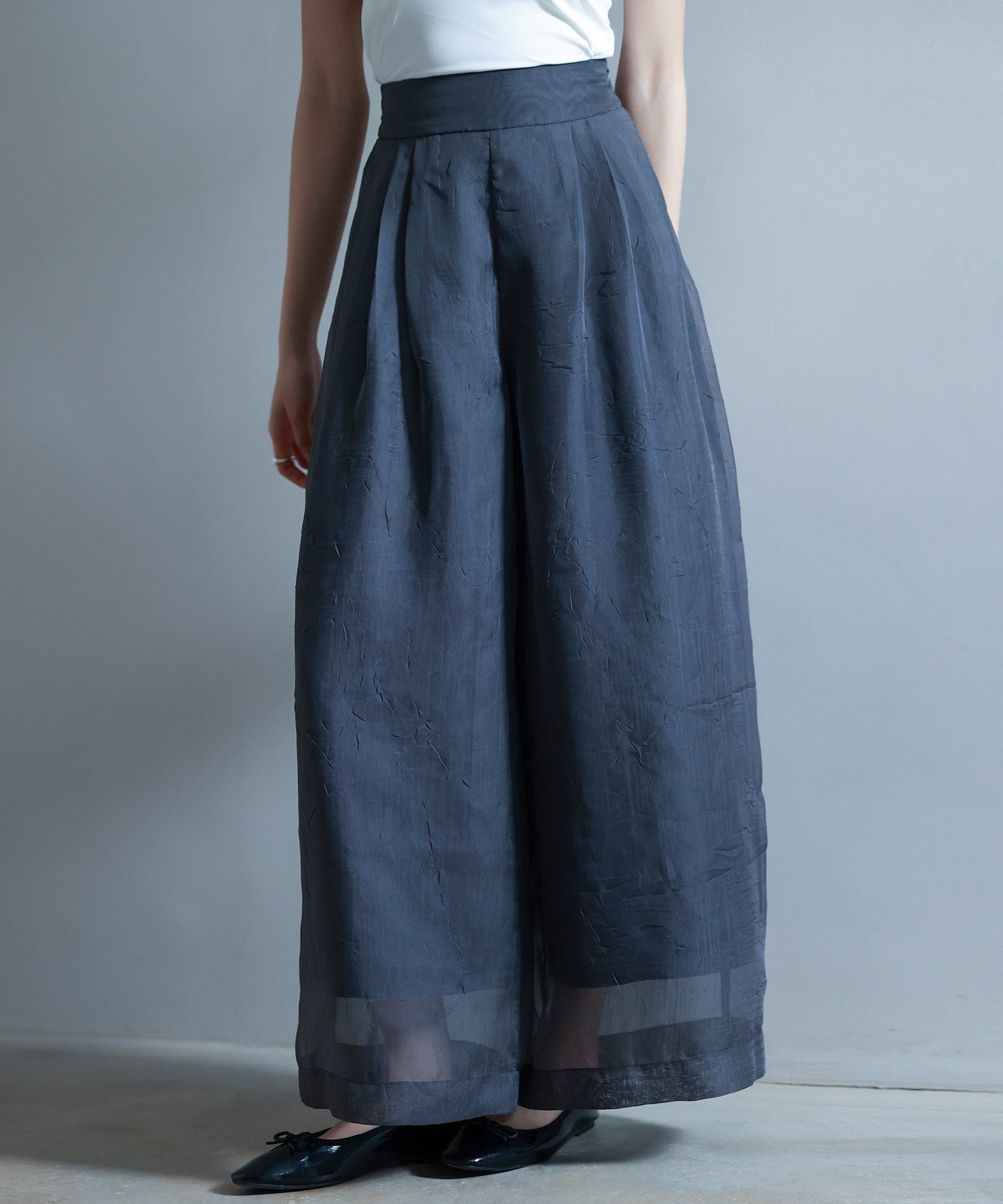 フロントタックシアーワイドパンツsdp0264 チャコール – [公式