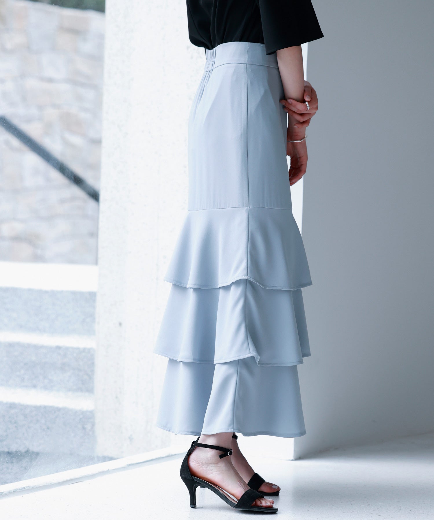 フリルティアードロング丈スカートsdp0283 ブルーグレー – [公式