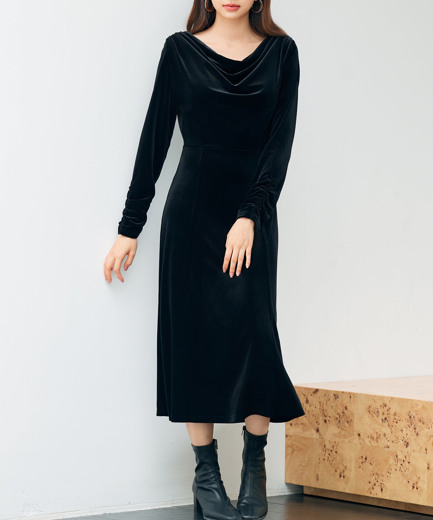 ドレープドネックのベロアワンピースsdp0337 ブラック – [公式]SAISON