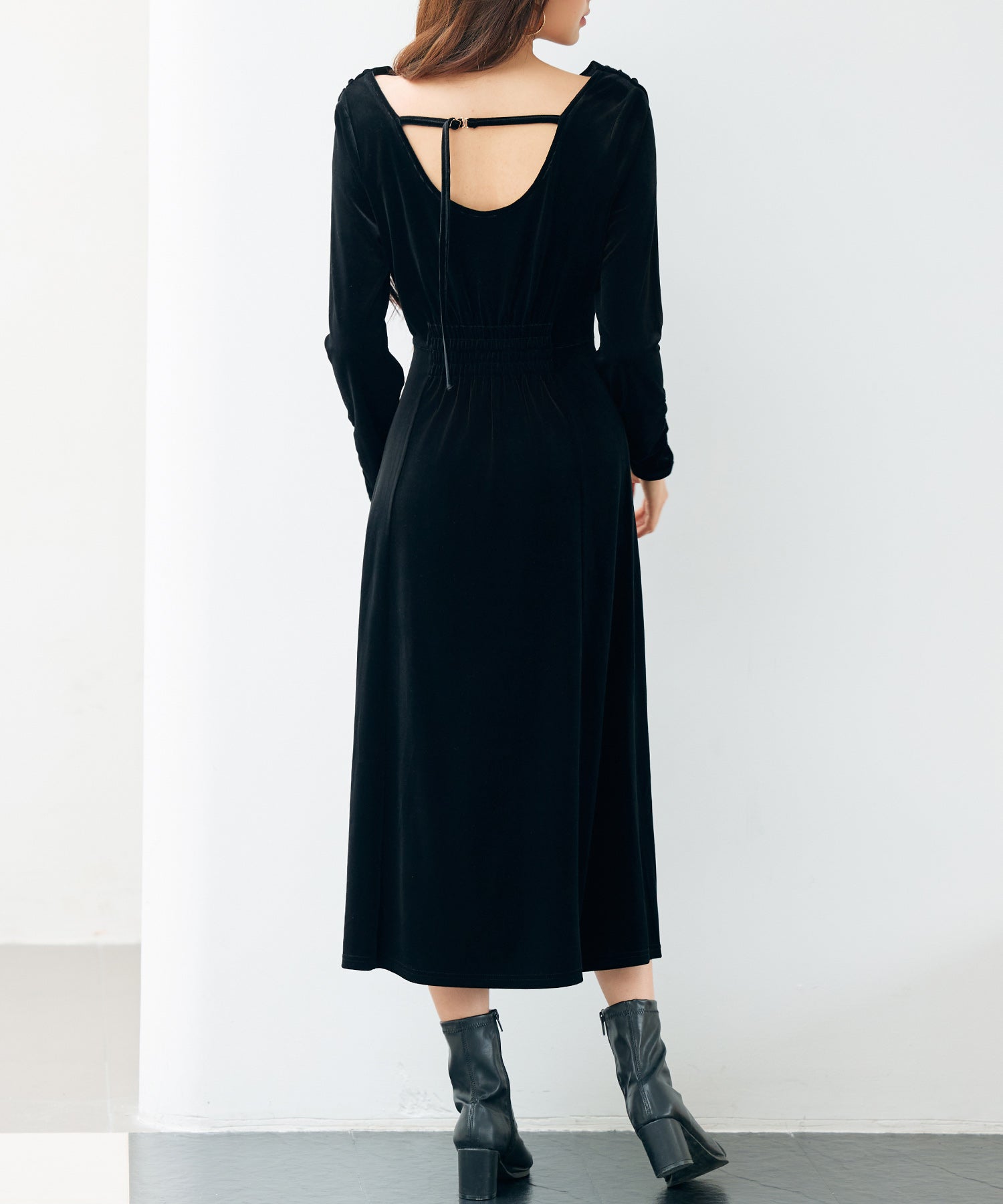 ドレープドネックのベロアワンピースsdp0337 ブラック – [公式]SAISON